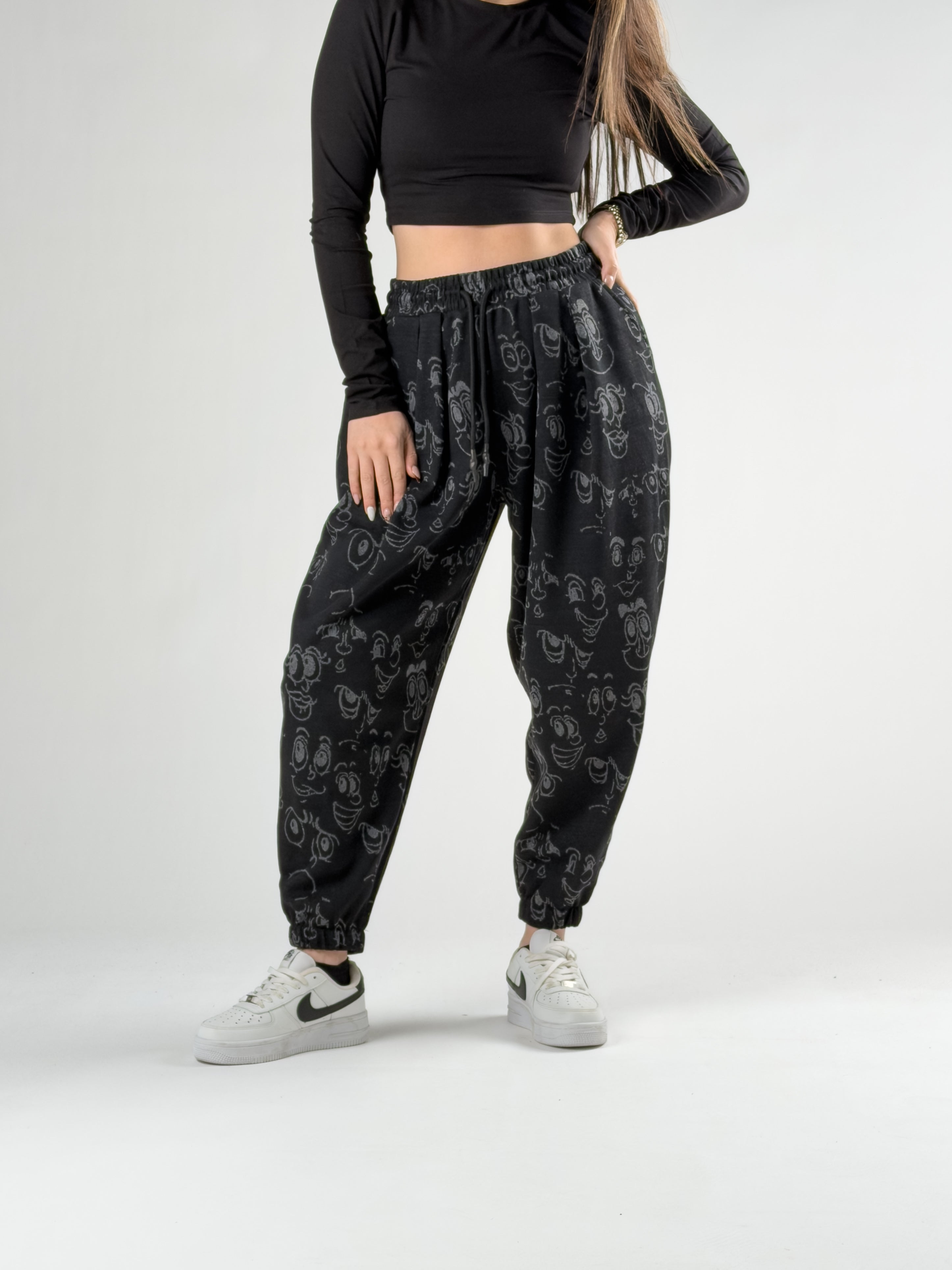 Face Desenli Siyah Pileli Kadın Jogger Pantolon COC2759