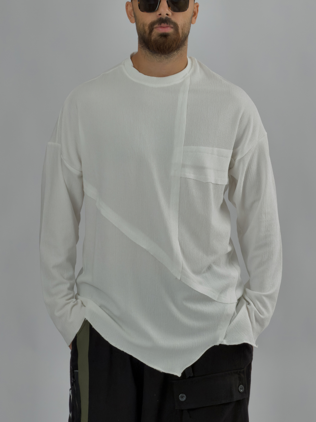 Asimetrik Dikişli Beyaz Erkek Sweatshirt COC3456