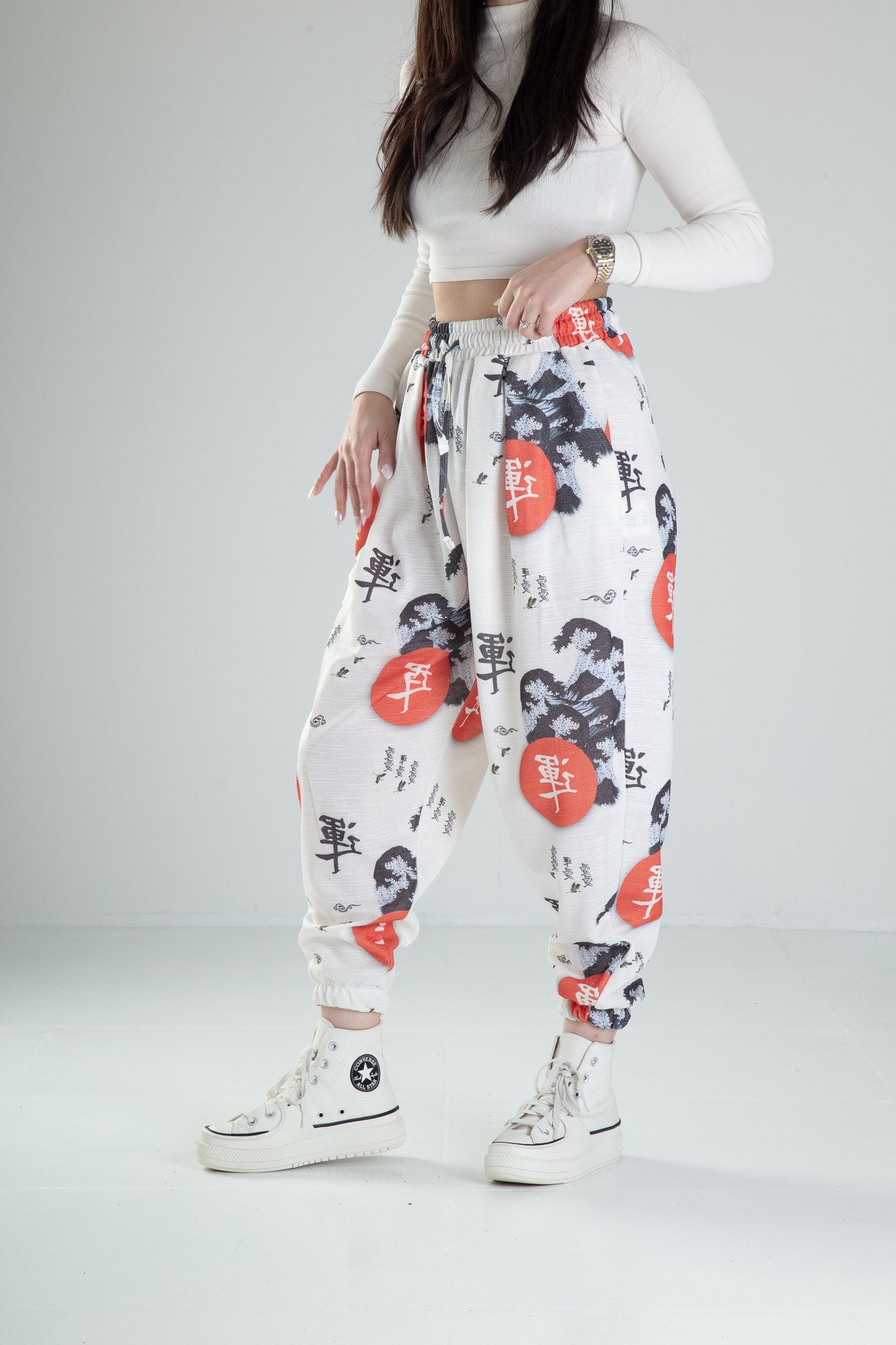 Beyaz Chinese Desenli Yarım Şalvar COC2430