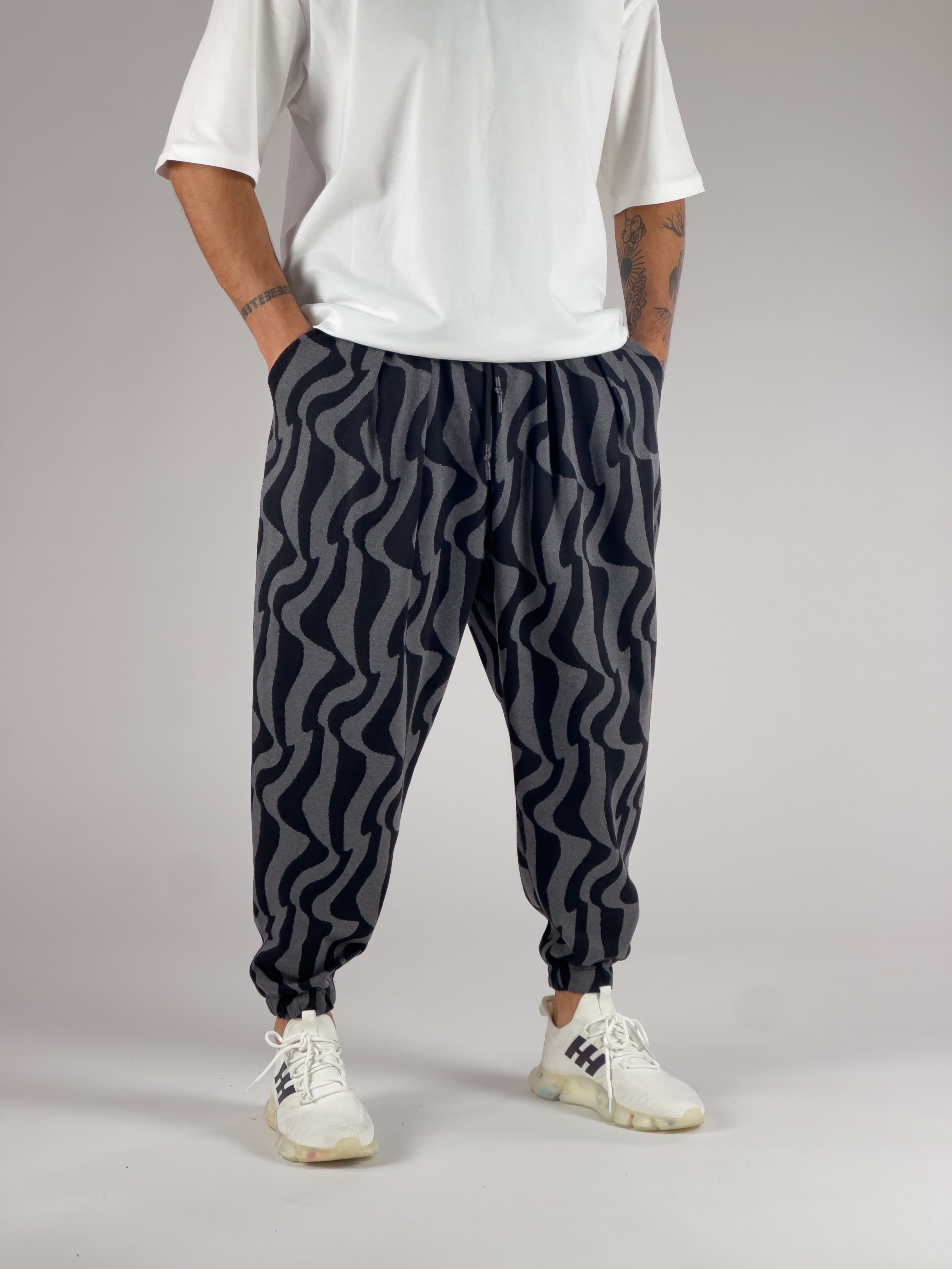 Dalga Desenli Pileli Erkek Jogger Pantolon COC1007