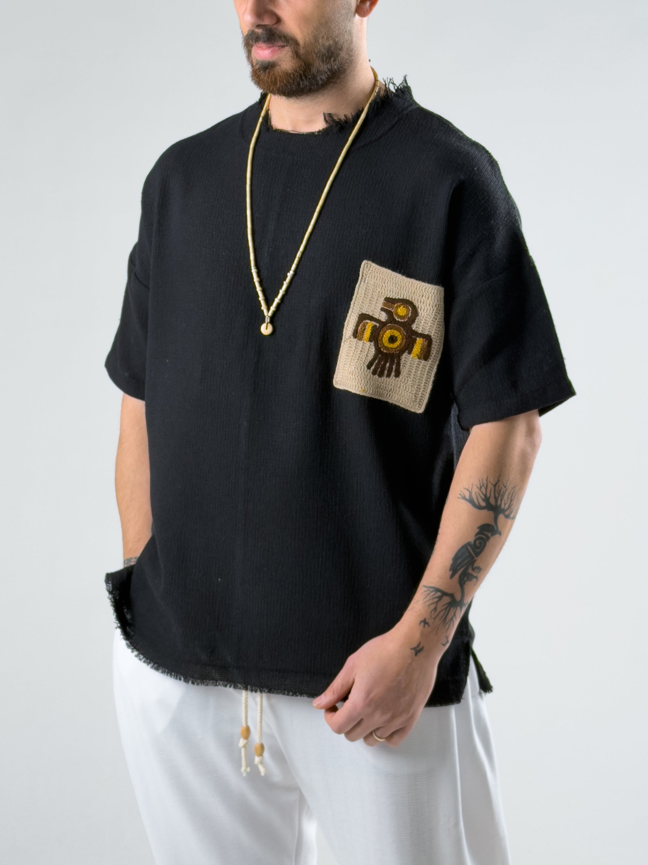 Desenli Cep Detaylı Siyah Bohem T-Shirt COC2983