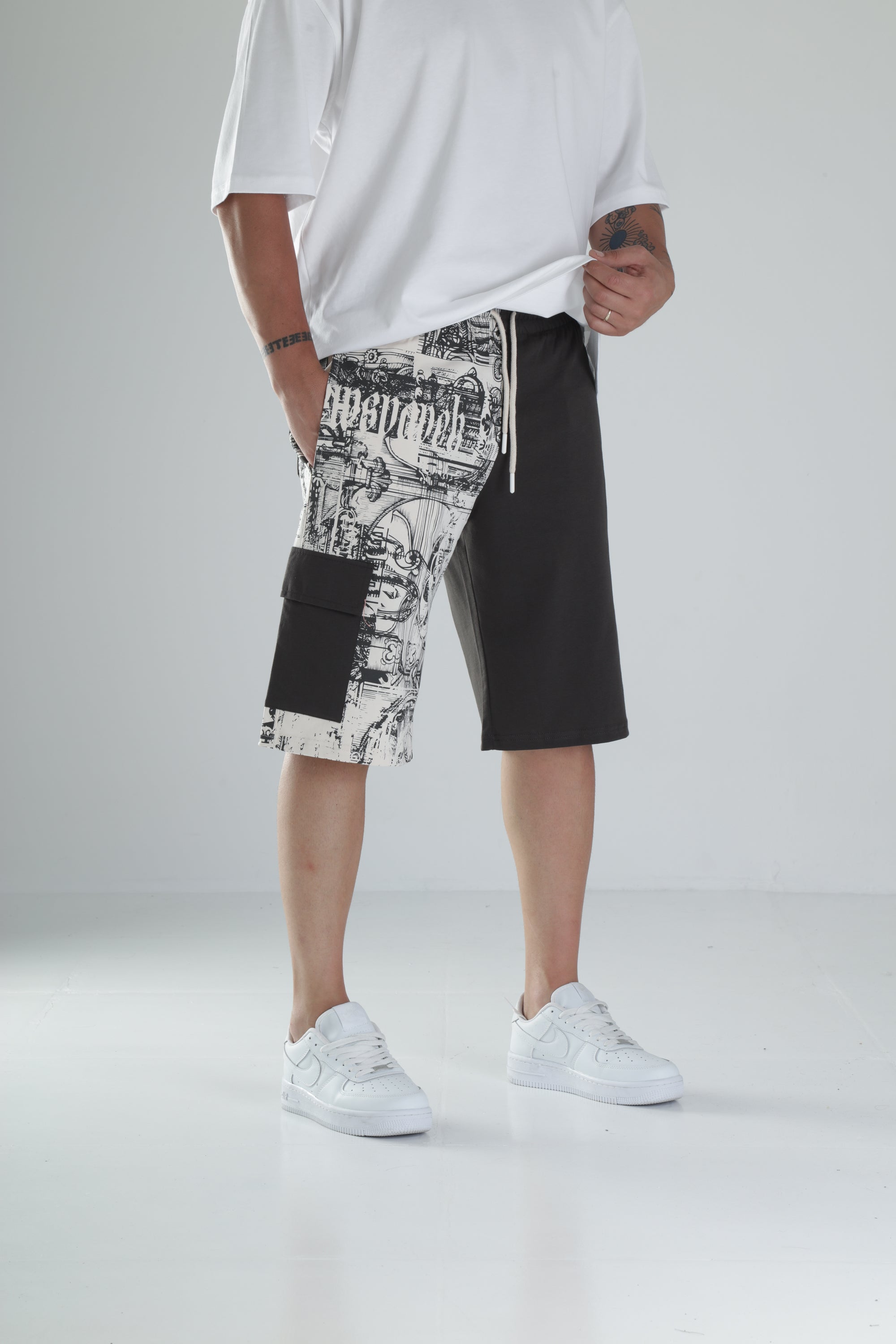 Desenli Tasarım Haki Şort COC1489