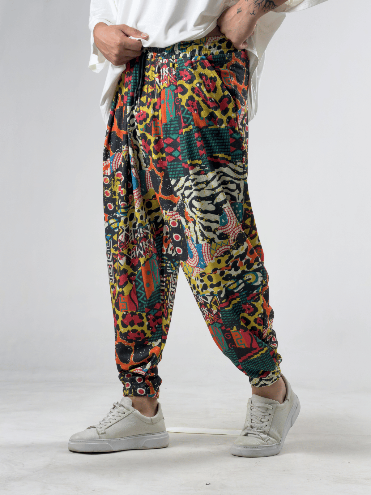 Etnik Desenli Bürümcük Erkek Jogger Pantolon COC3276