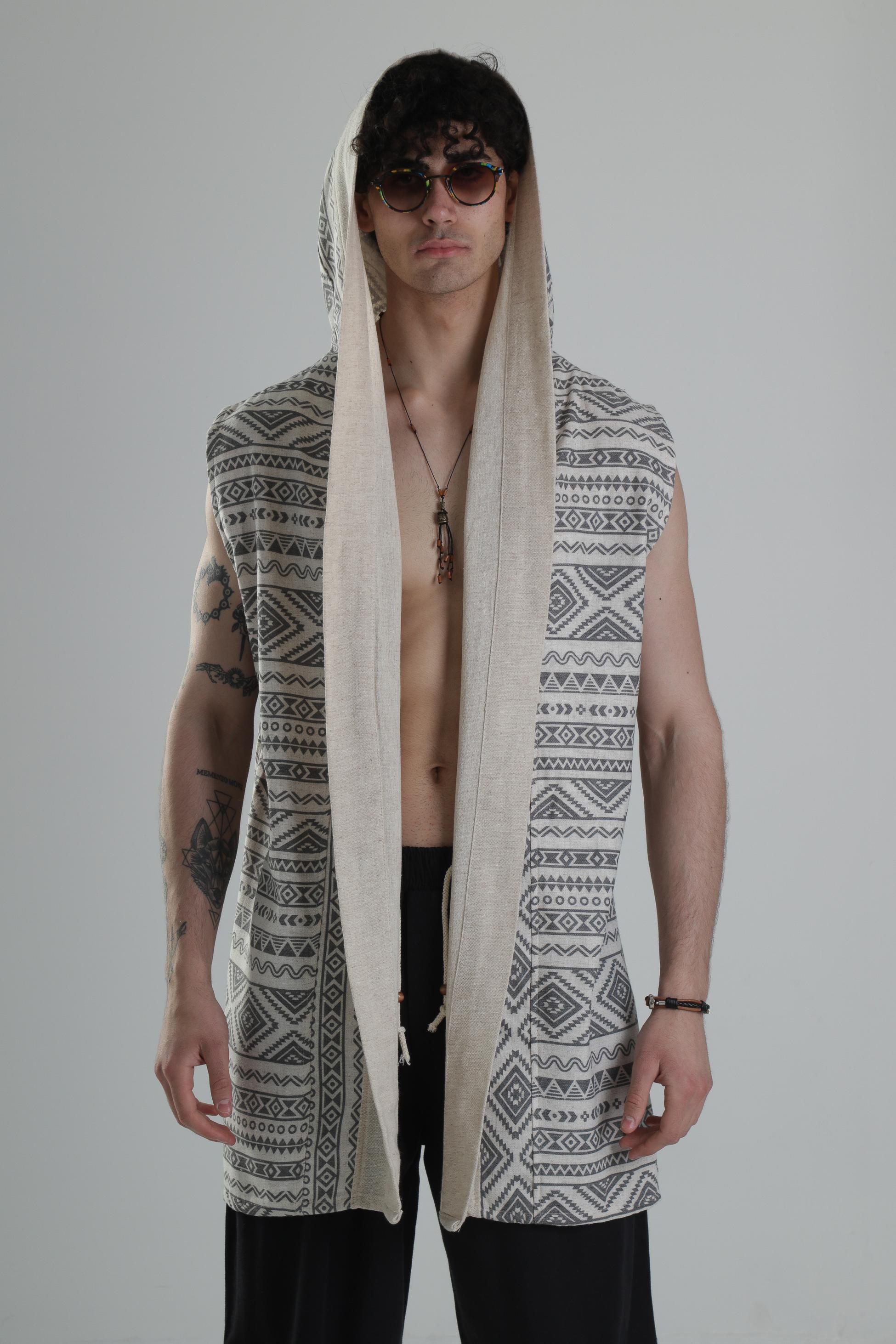 Etnik Desenli Kapüşonlu Panço COC2237