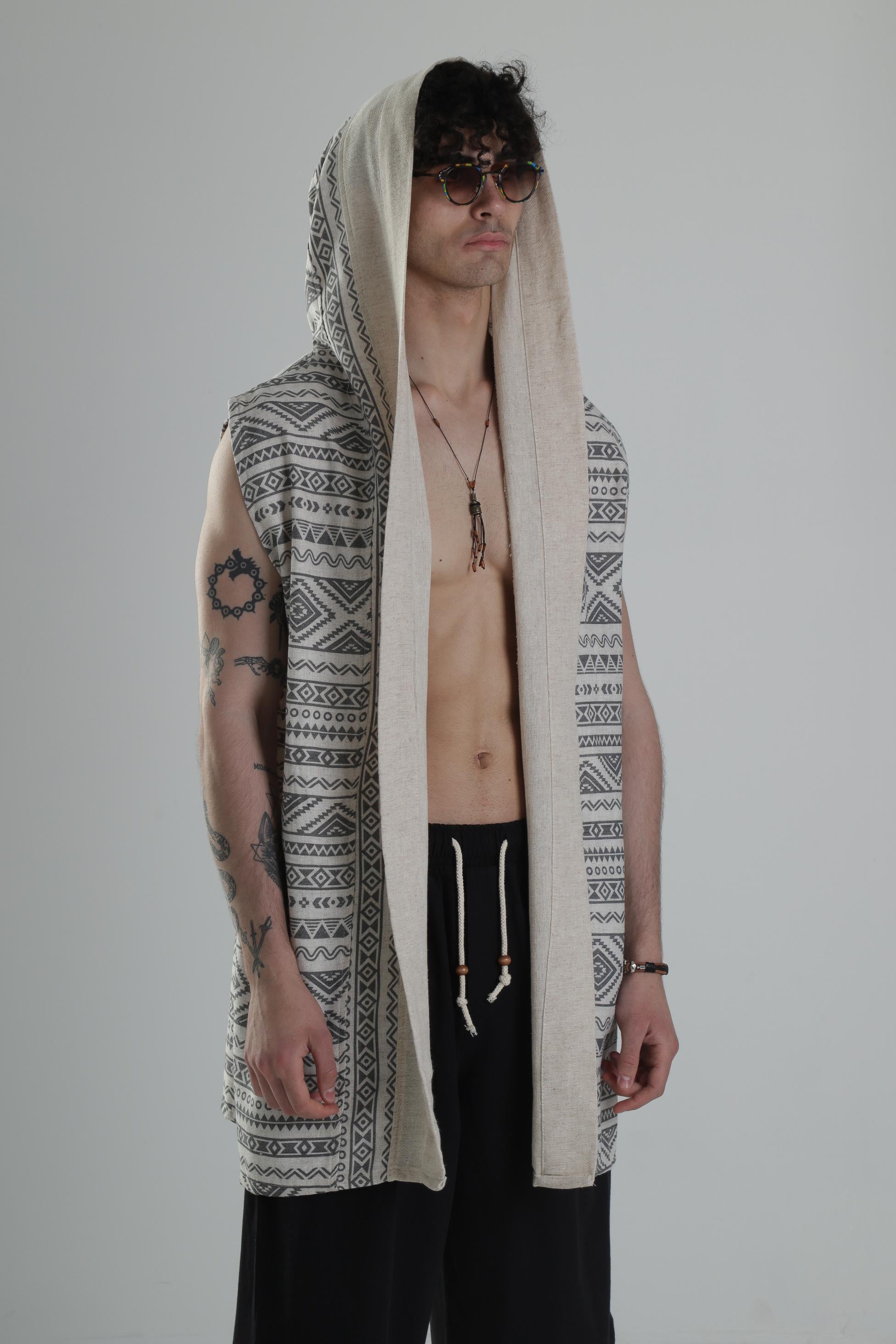 Etnik Desenli Kapüşonlu Panço COC2237