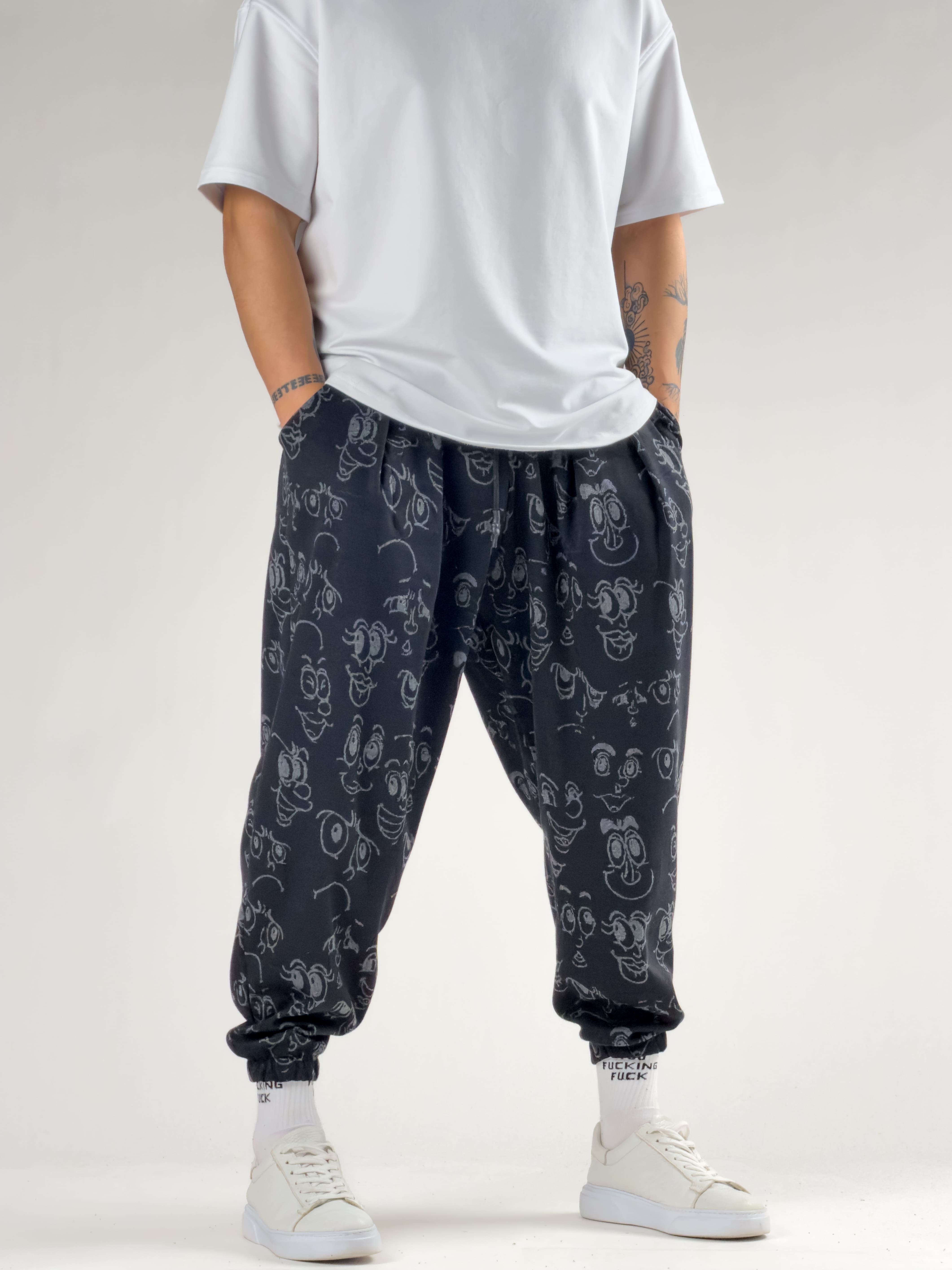 Face Desenli Siyah Pileli Erkek Jogger Pantolon COC2778