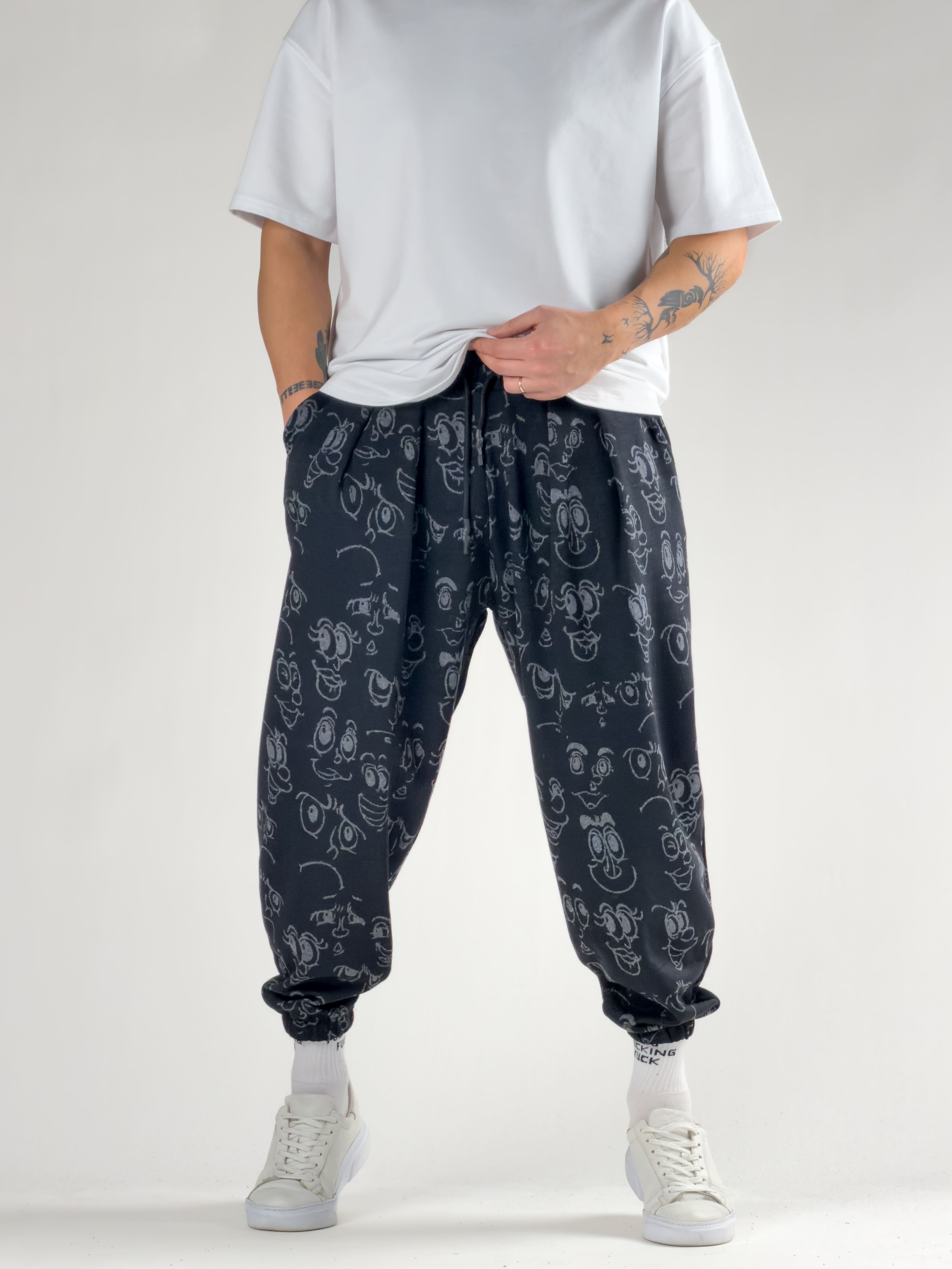 Face Desenli Siyah Pileli Erkek Jogger Pantolon COC2778
