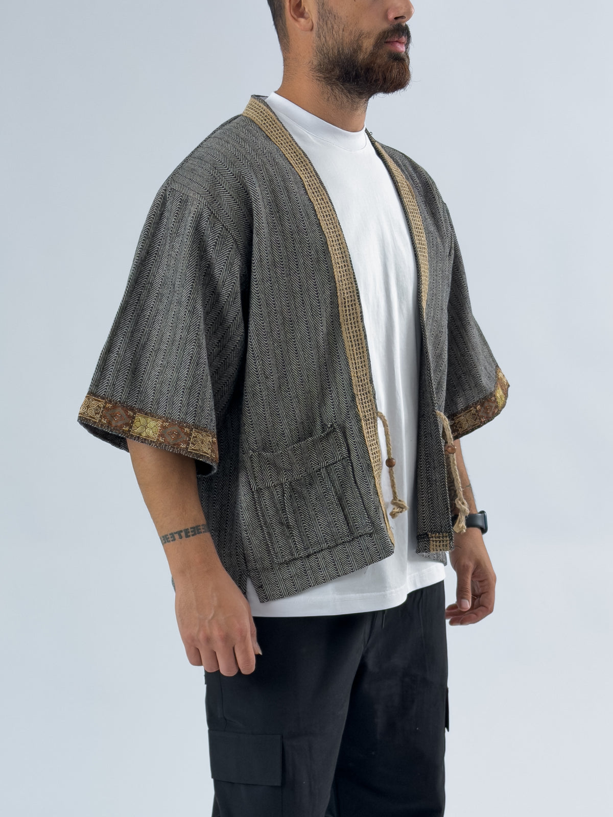 Hasır Detaylı Tasarım Siyah Beyaz Erkek Kimono COC3447