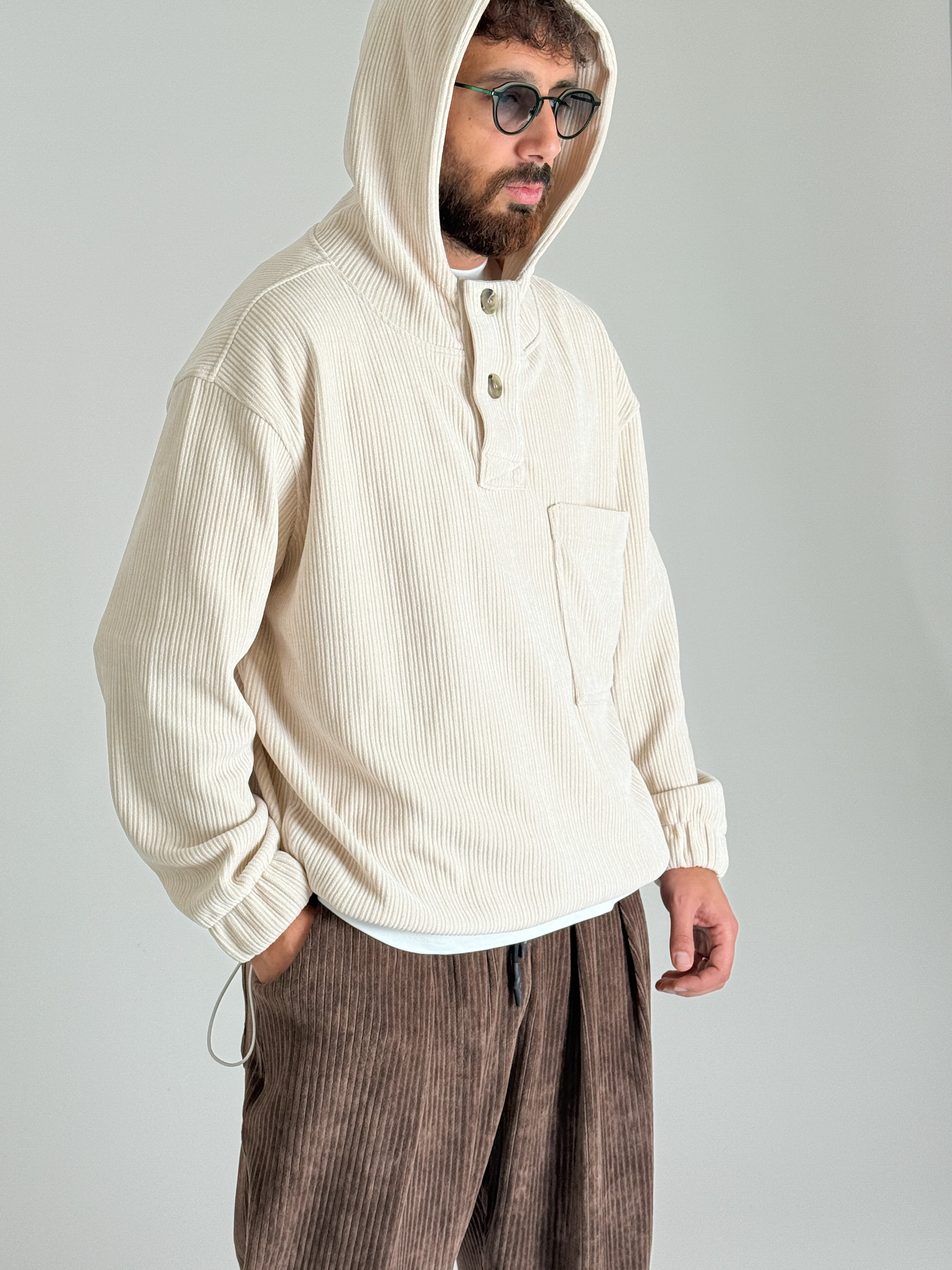 Kadife Dokulu Bej Oversize Kapüşonlu Erkek Sweatshirt COC1088