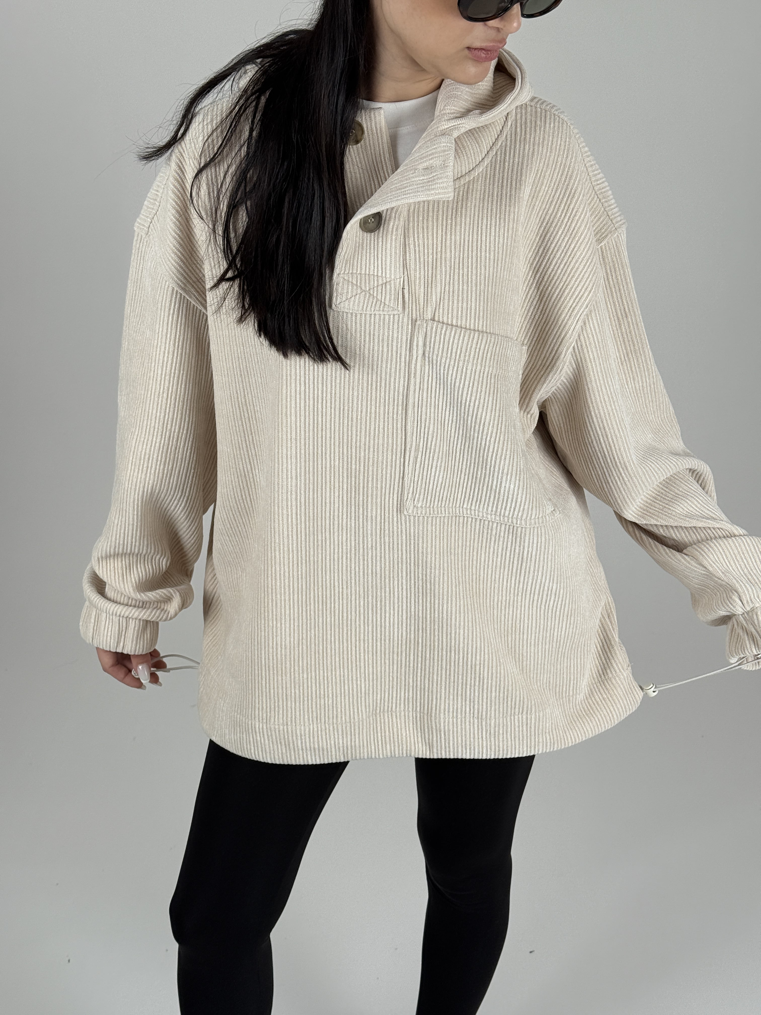 Kadife Dokulu Bej Oversize Kapüşonlu Kadın Sweatshirt COC1089