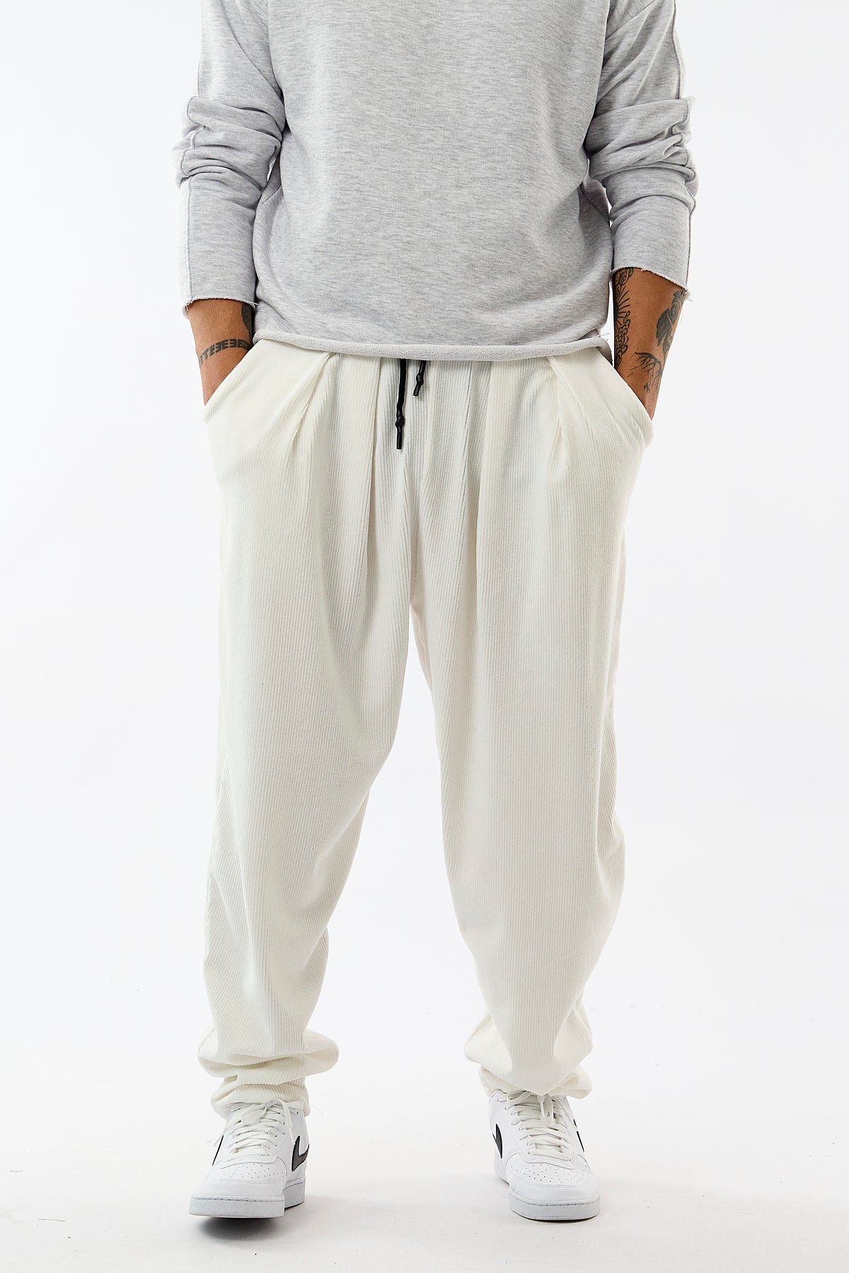 Kadife Pileli Beyaz Jogger Erkek Pantolon COC3628