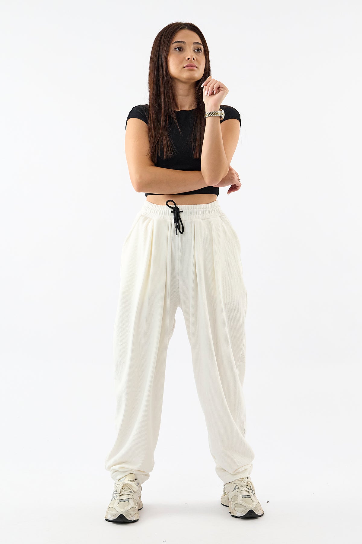 Kadife Pileli Beyaz Jogger Kadın Pantolon COC3629