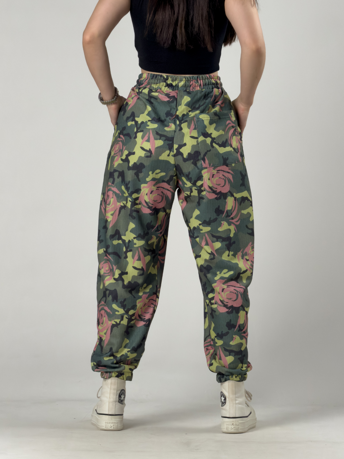 Kamuflaj Desenli Kadın Jogger Pantolon COC3255