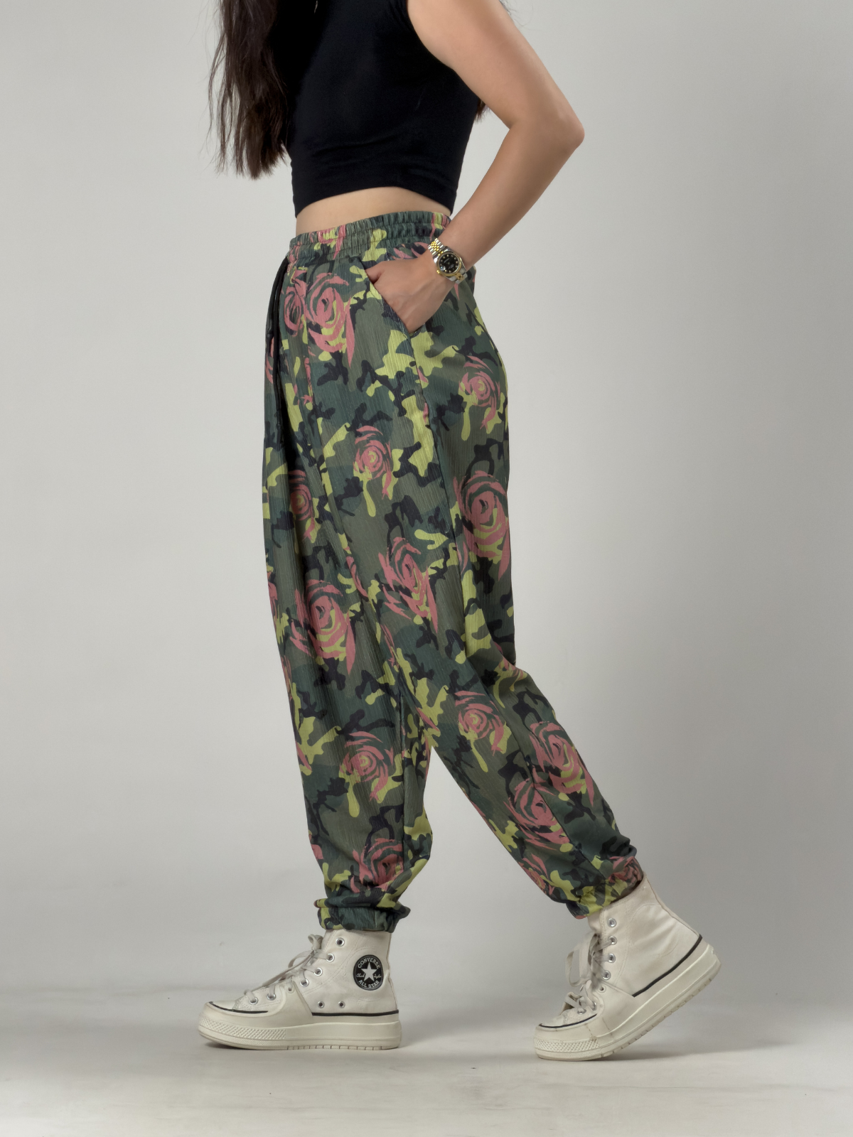 Kamuflaj Desenli Kadın Jogger Pantolon COC3255