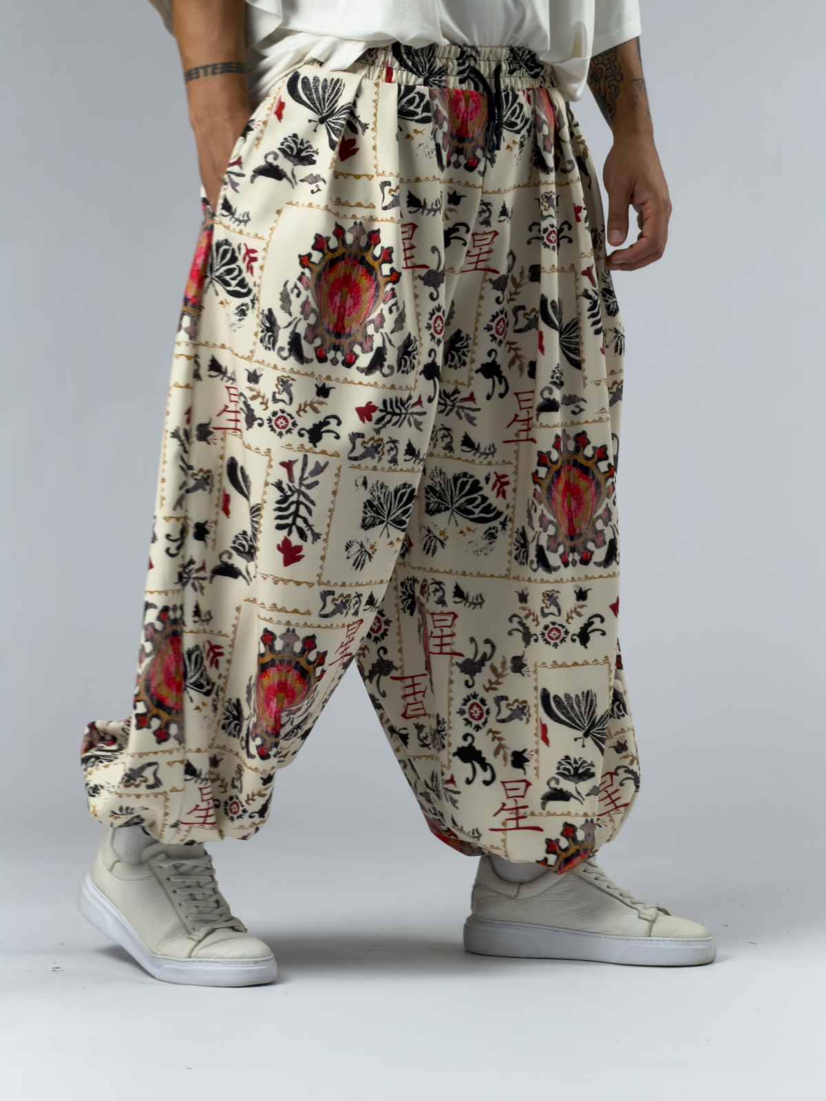 Kelebek Paça Ayarlamalı Süper Oversize Krem Erkek Pantolon COC3377