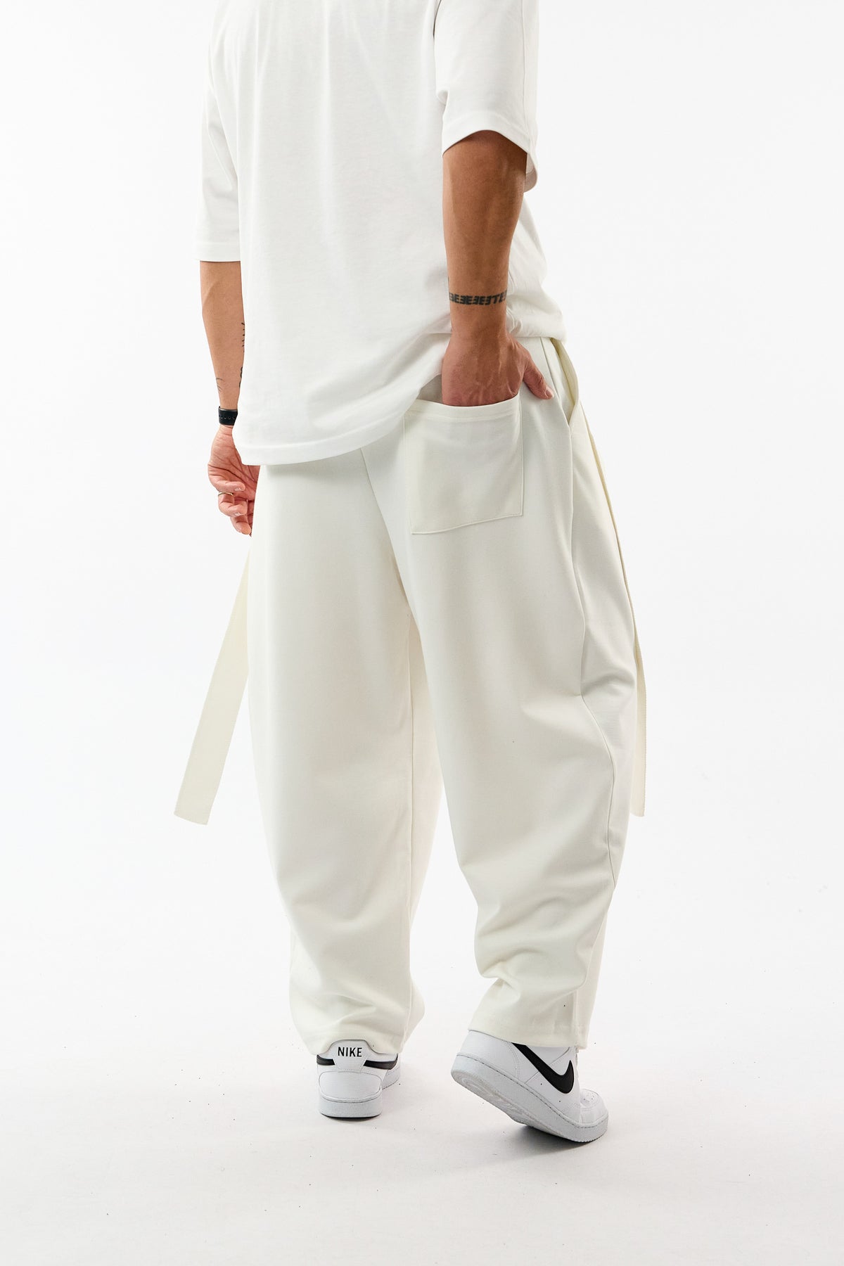 Kemerli Pileli Bel Lastikli Ekru Jogger Erkek Pantolon COC3678