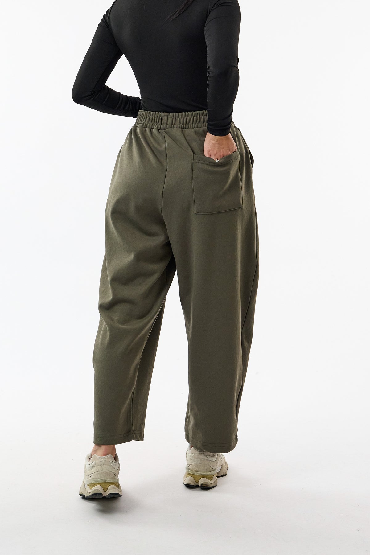 Kemerli Pileli Bel Lastikli Haki Jogger Kadın Pantolon COC3685