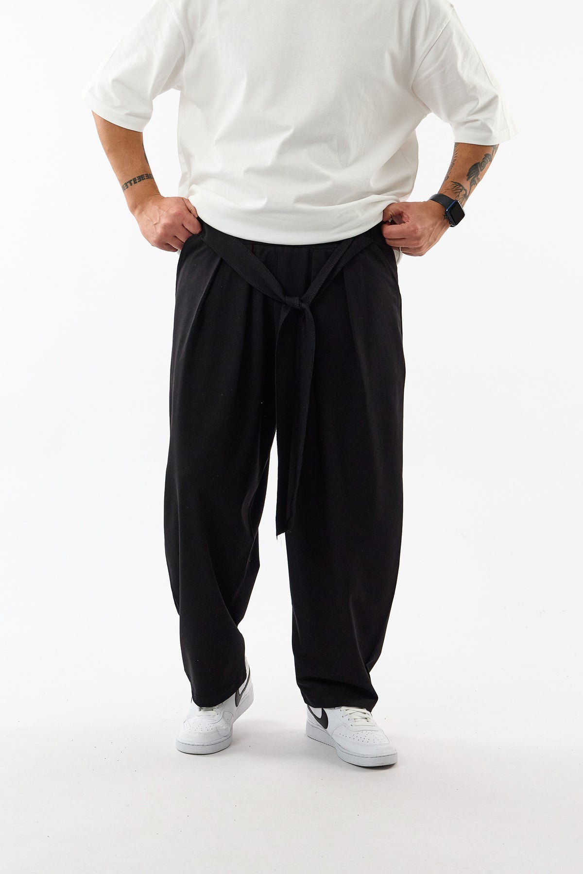 Kemerli Pileli Bel Lastikli Siyah Jogger Erkek Pantolon COC3682