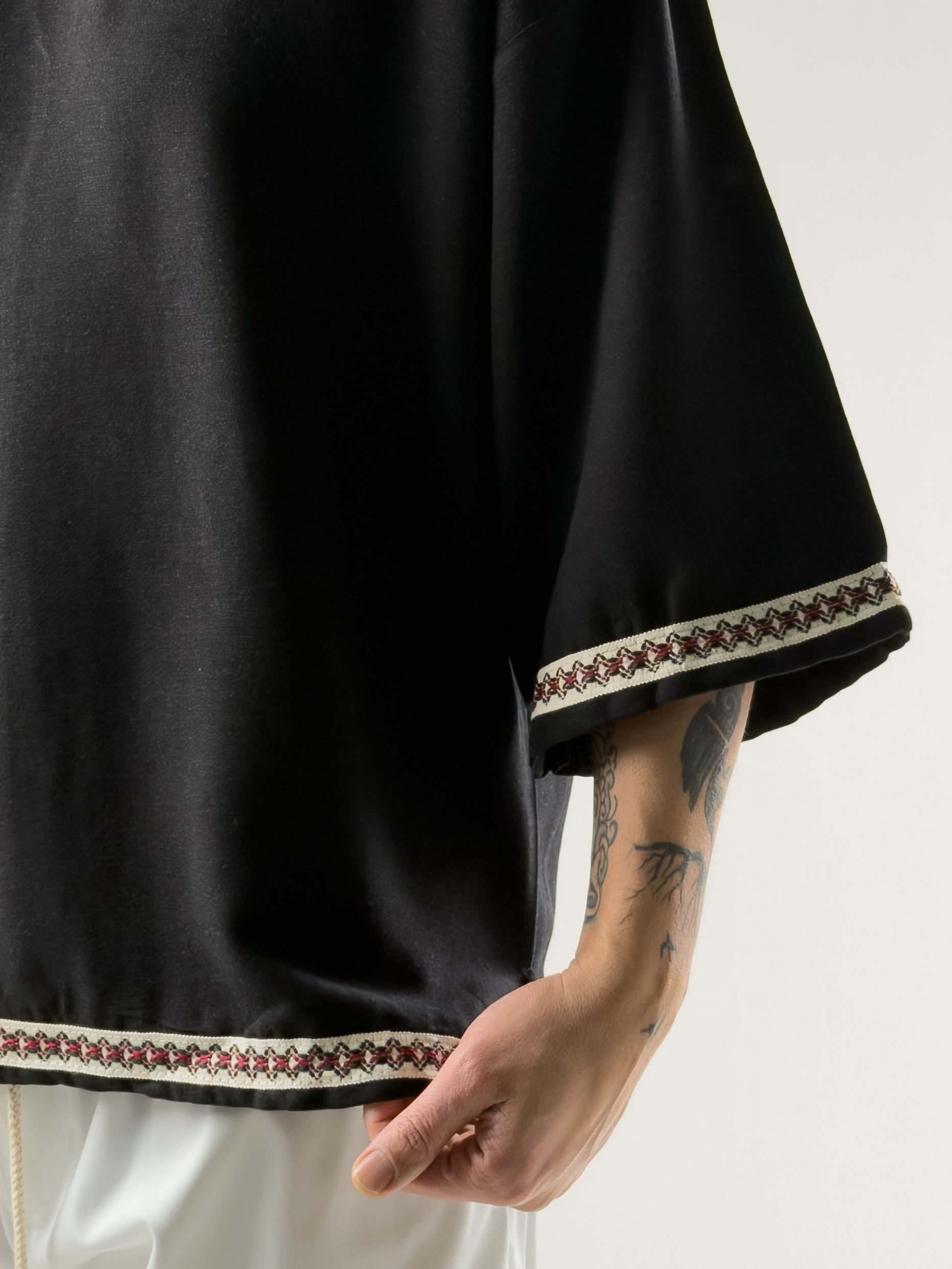 Kol Desenli Fakir Kol Oversize Siyah Erkek T-Shirt COC2812