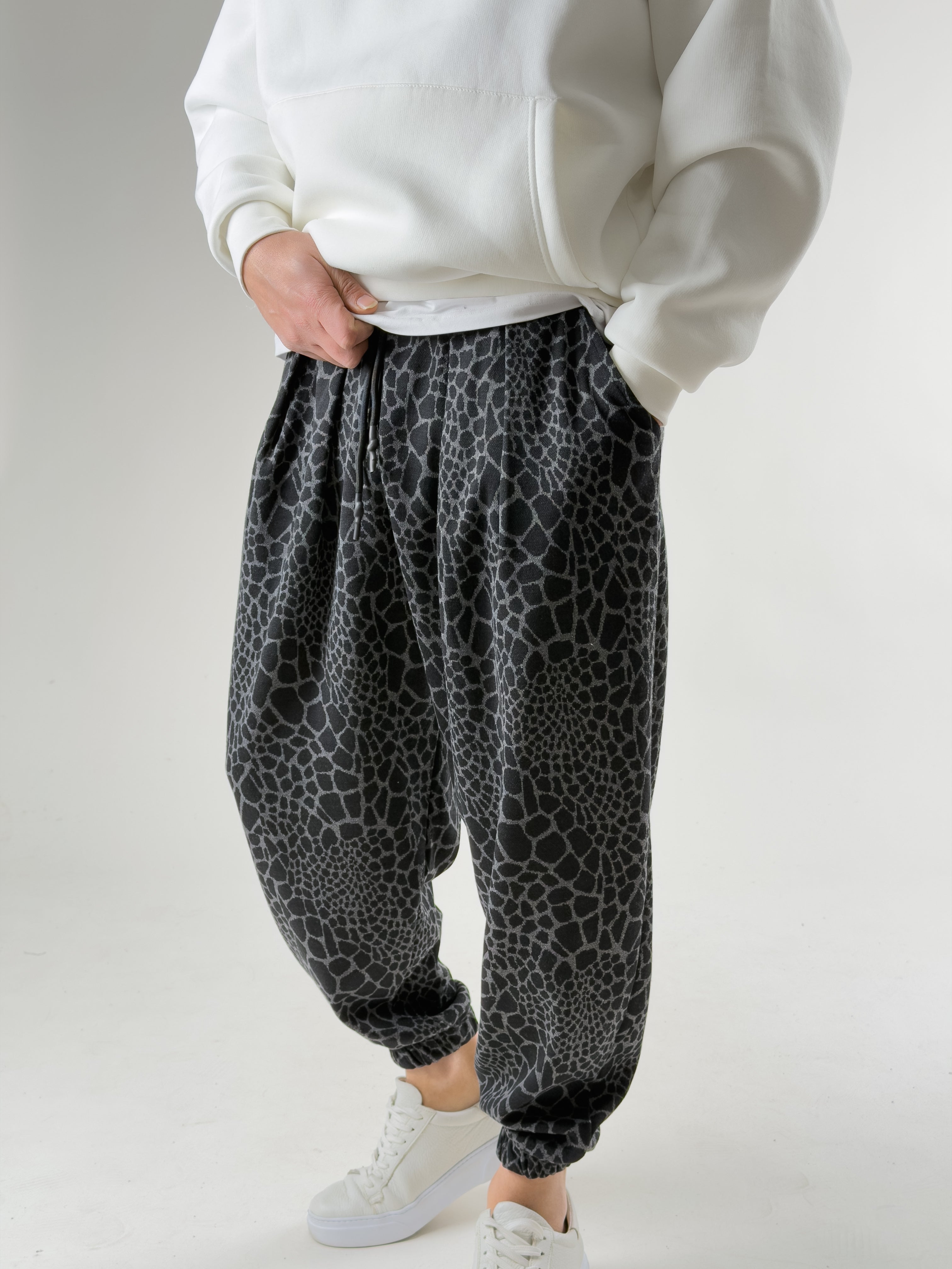 Leopar Desenli Pileli Erkek Jogger Pantolon COC2671