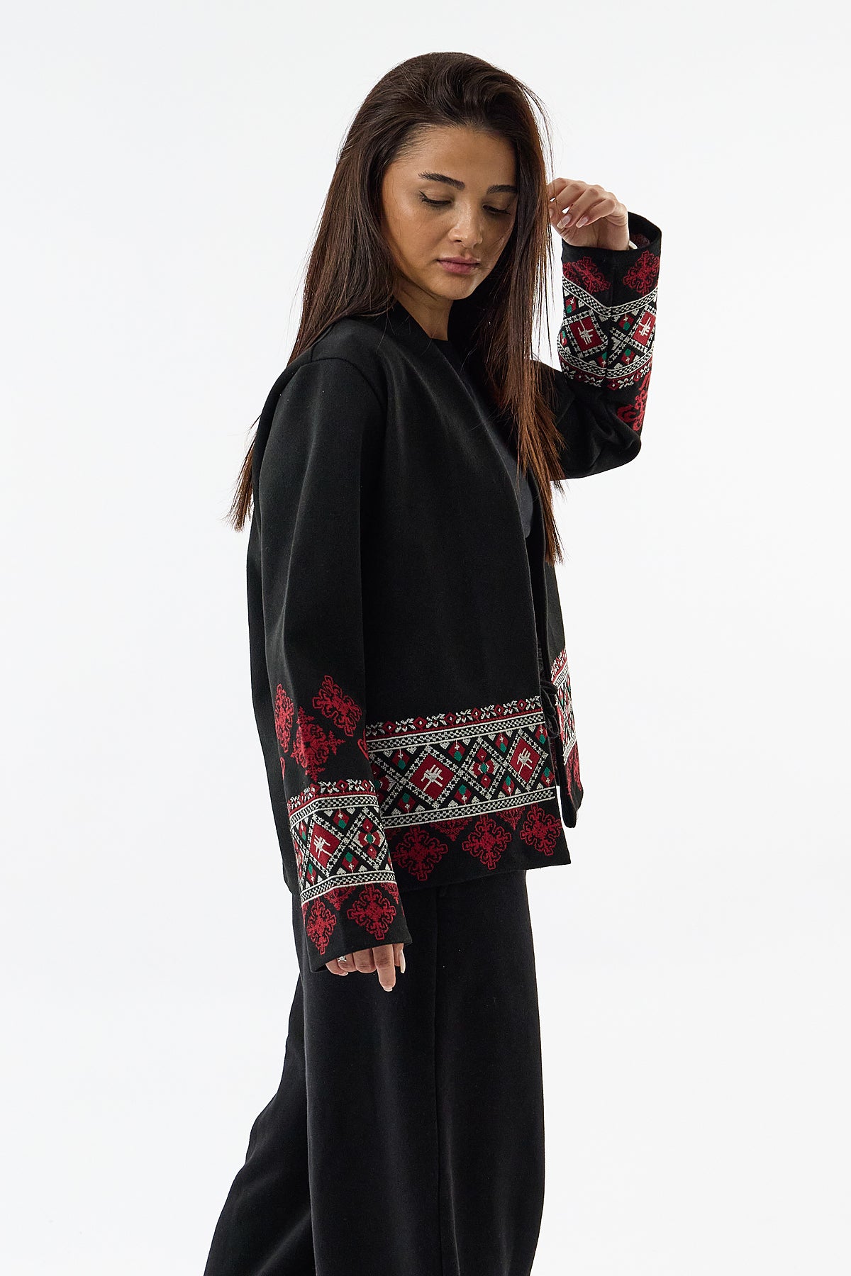 Nakış Detaylı Bohem Siyah Kimono Kadın Ceket COC3630