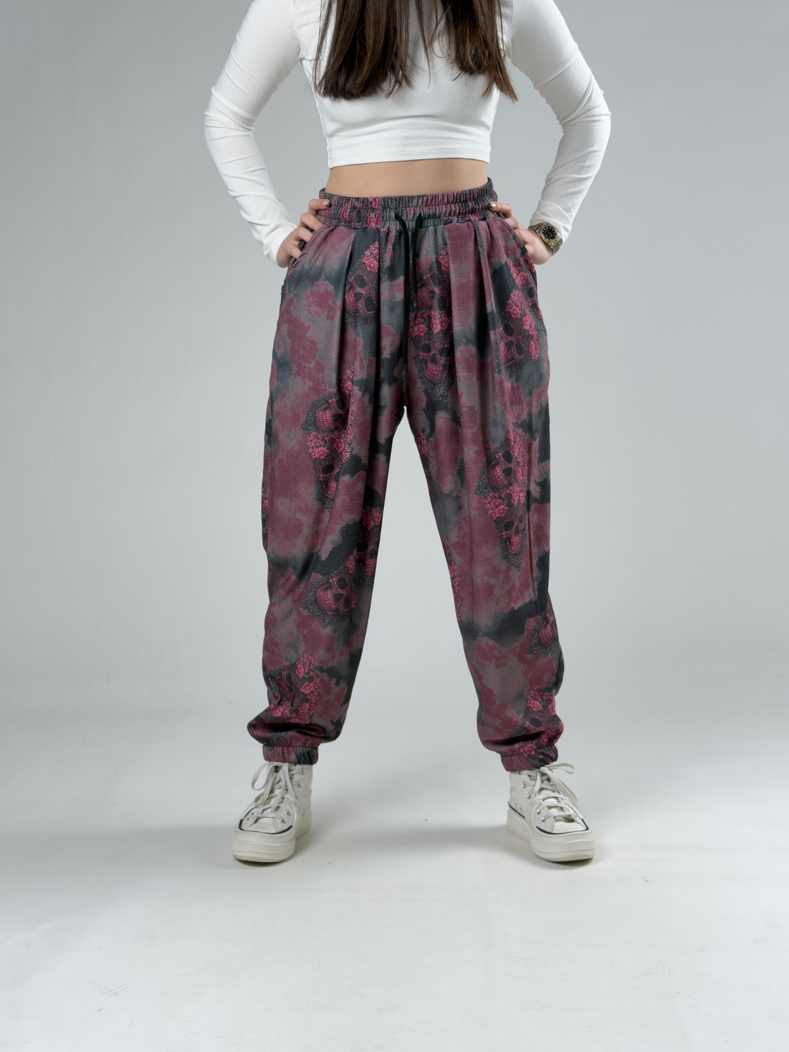 Pembe Kurukafa Desenli Kadın Jogger Pantolon COC2953