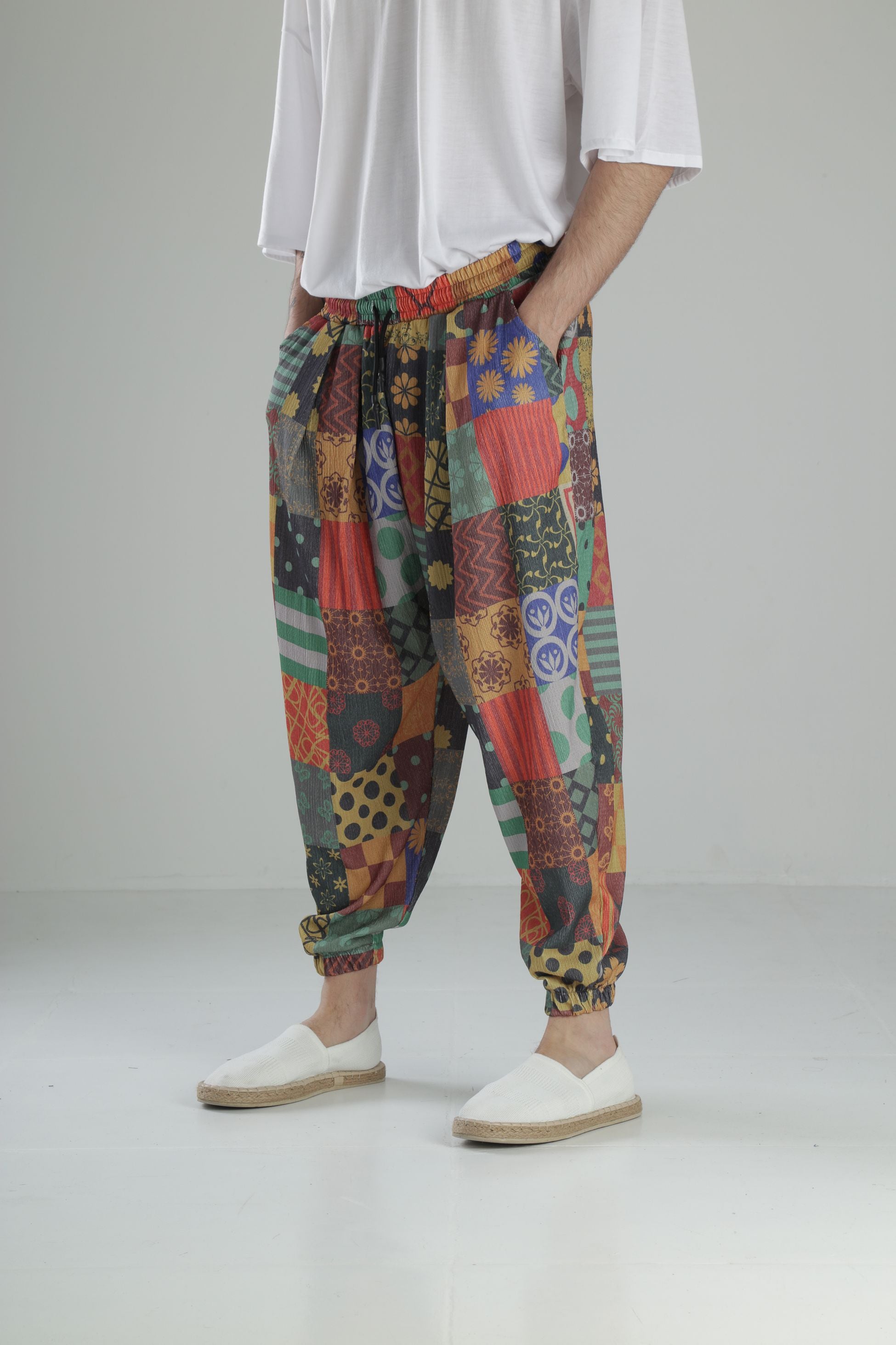 Renkli Desenli Bürümcük Kumaş Pileli Yarım Şalvar COC1953