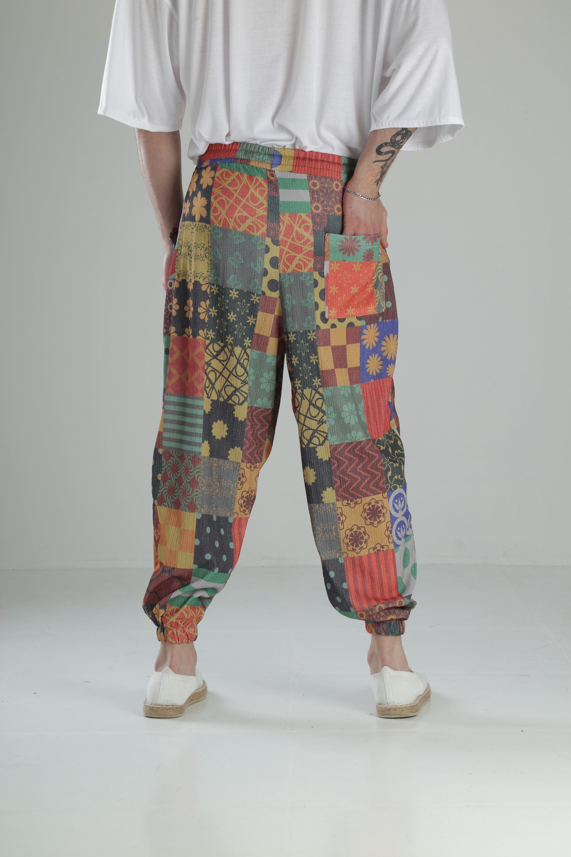 Renkli Desenli Bürümcük Kumaş Pileli Yarım Şalvar COC1953