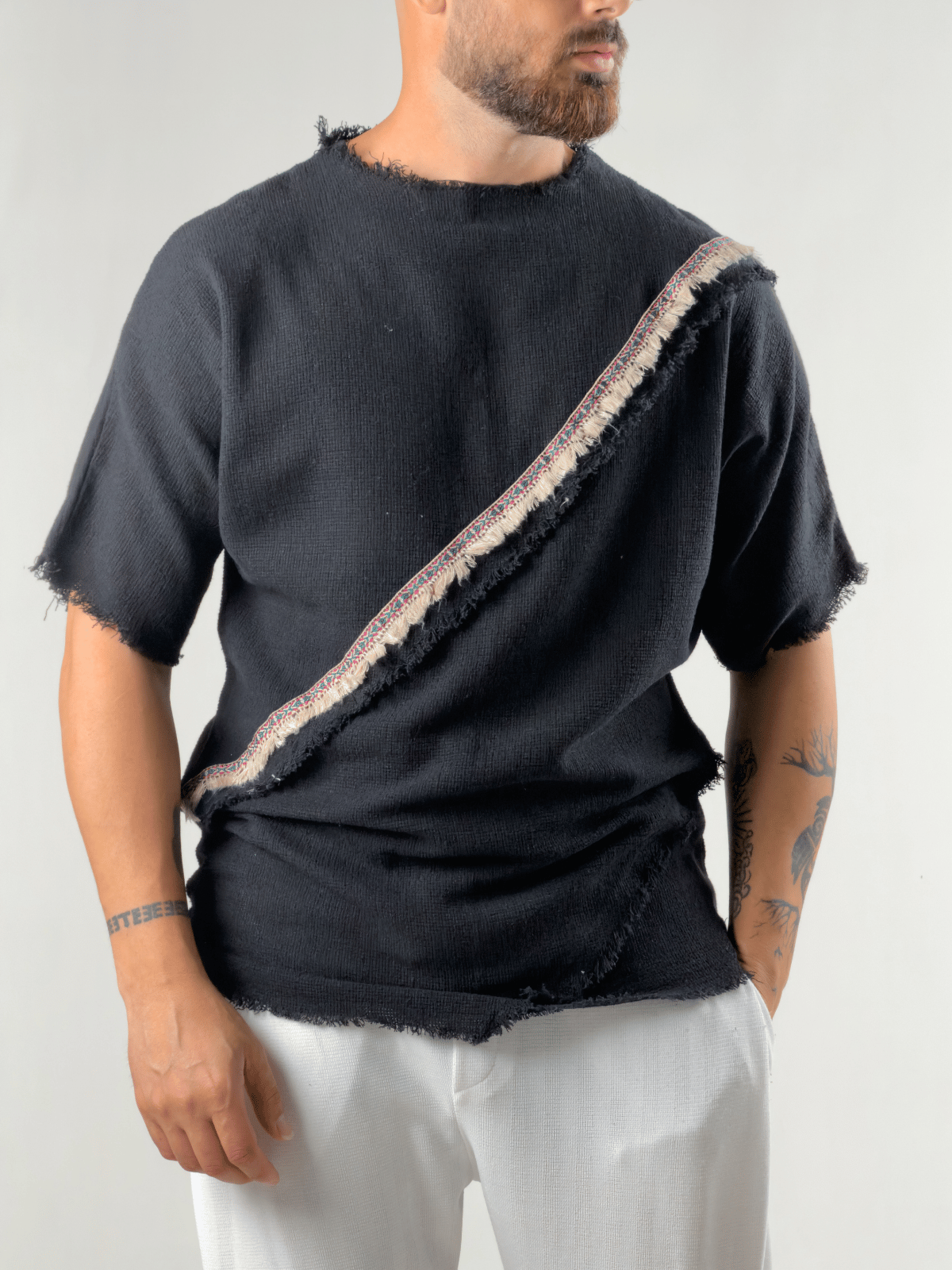 Şeritli Tasarım Erkek Siyah Buldan T-Shirt COC3292