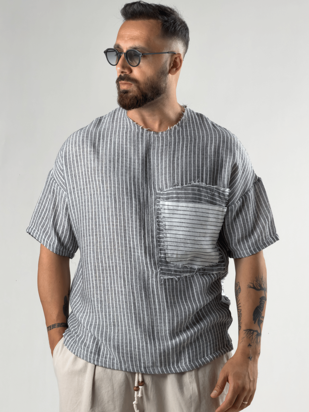 Siyah Çizgili Patch Bohem Erkek T-Shirt COC3289