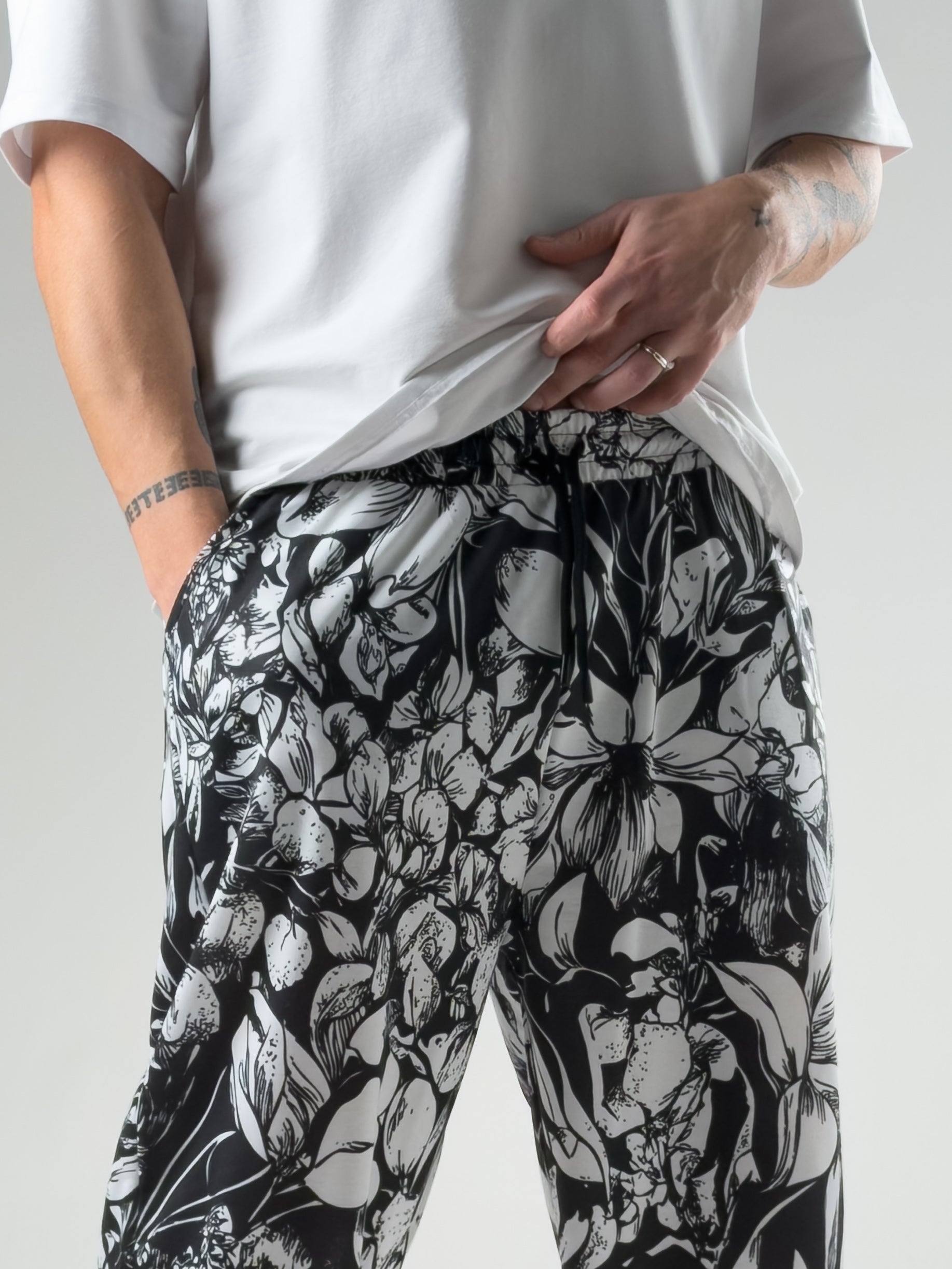 Stoper Paça Çiçek Desenli Baggy Pantolon COC2865