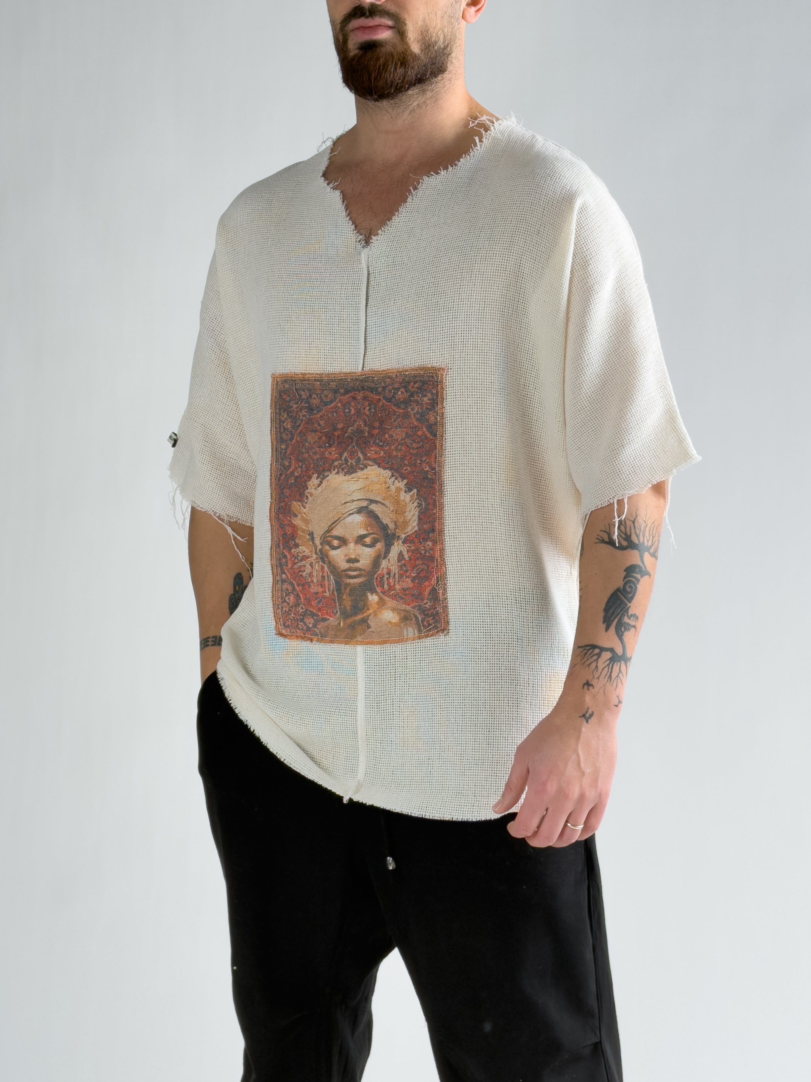 Tasarım Portre Bej T-Shirt COC3064