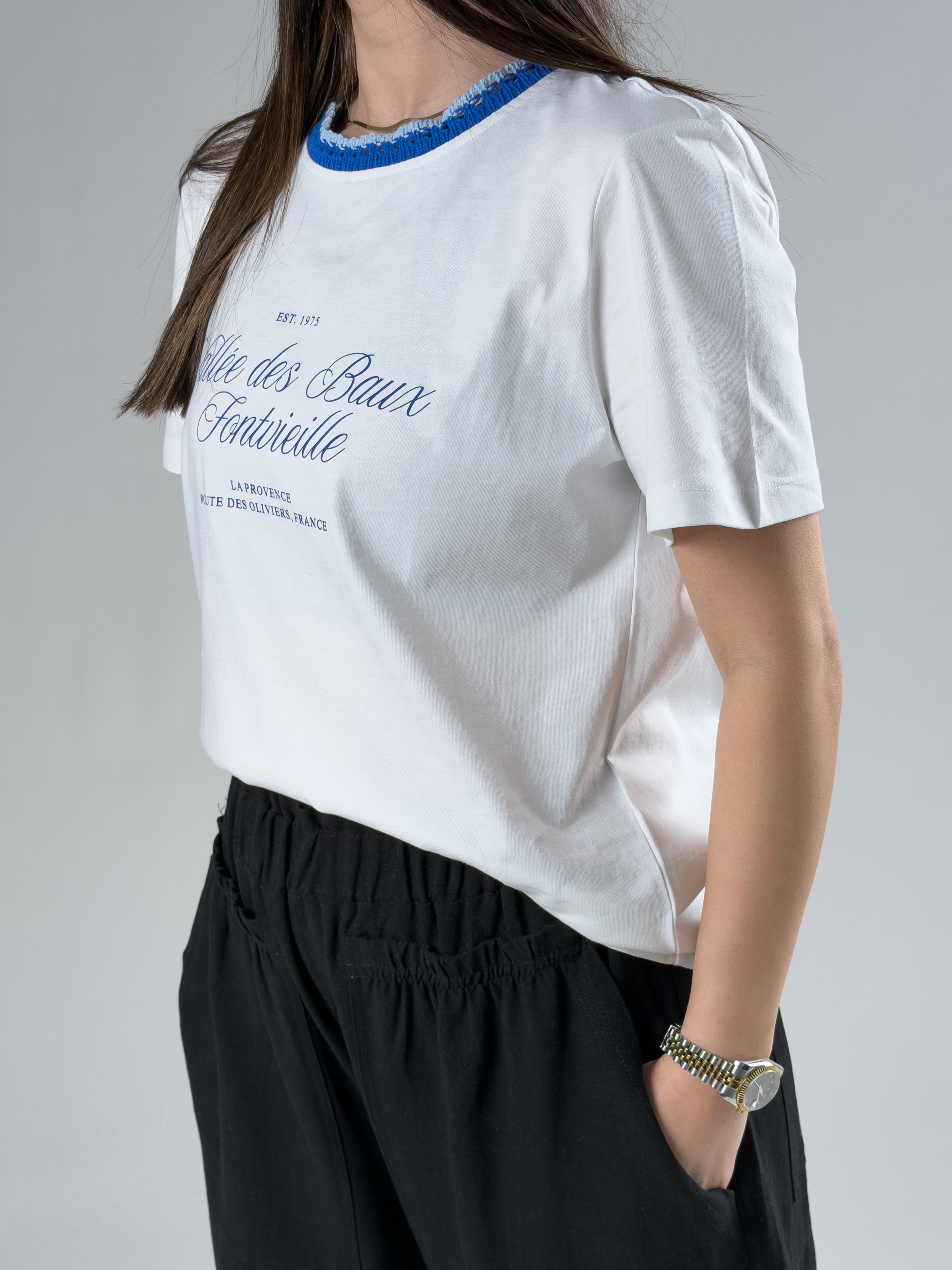 Yaka İşlemeli Kadın Basic T-Shirt COC3044