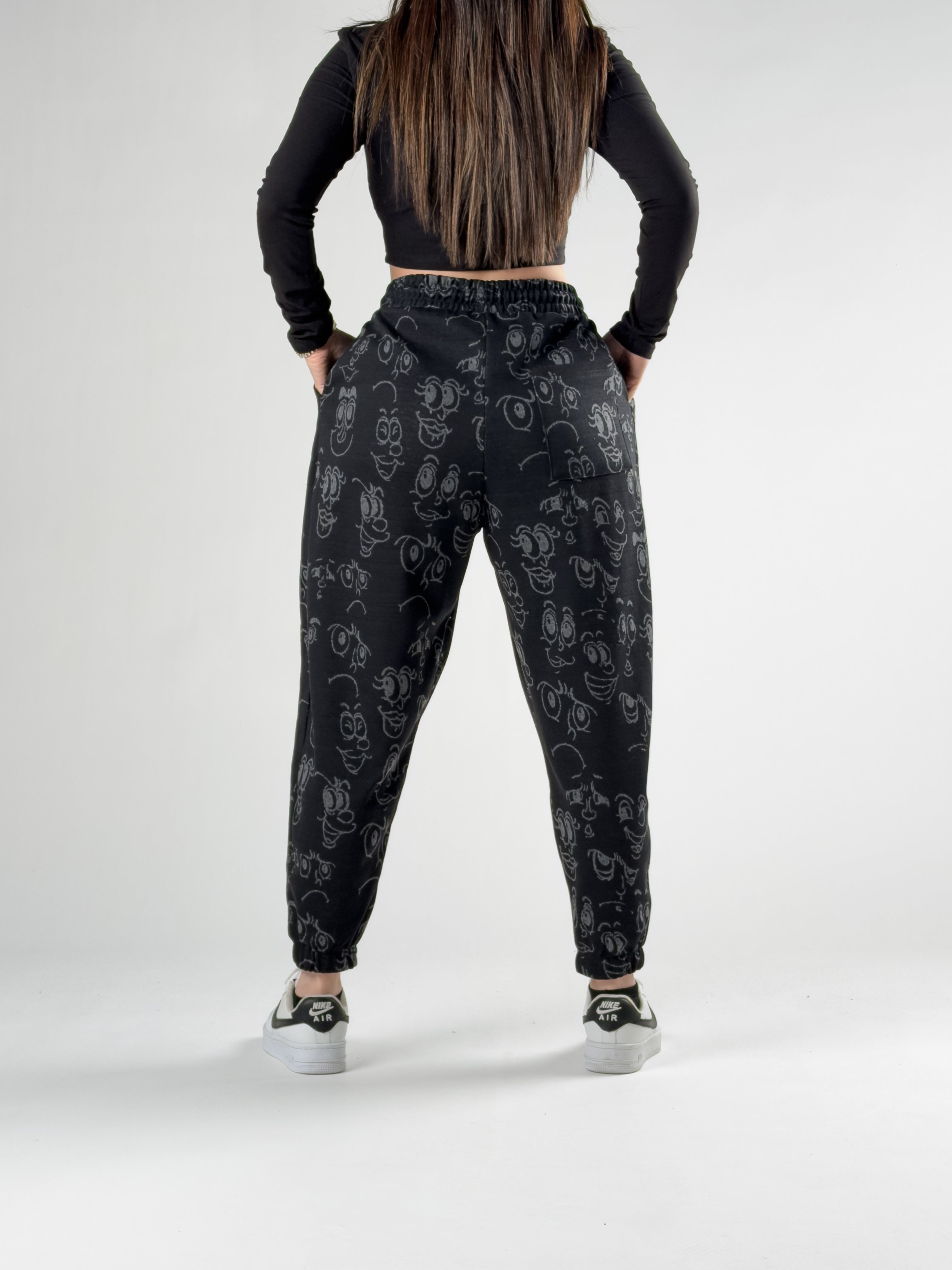 Face Desenli Siyah Pileli Kadın Jogger Pantolon COC2759