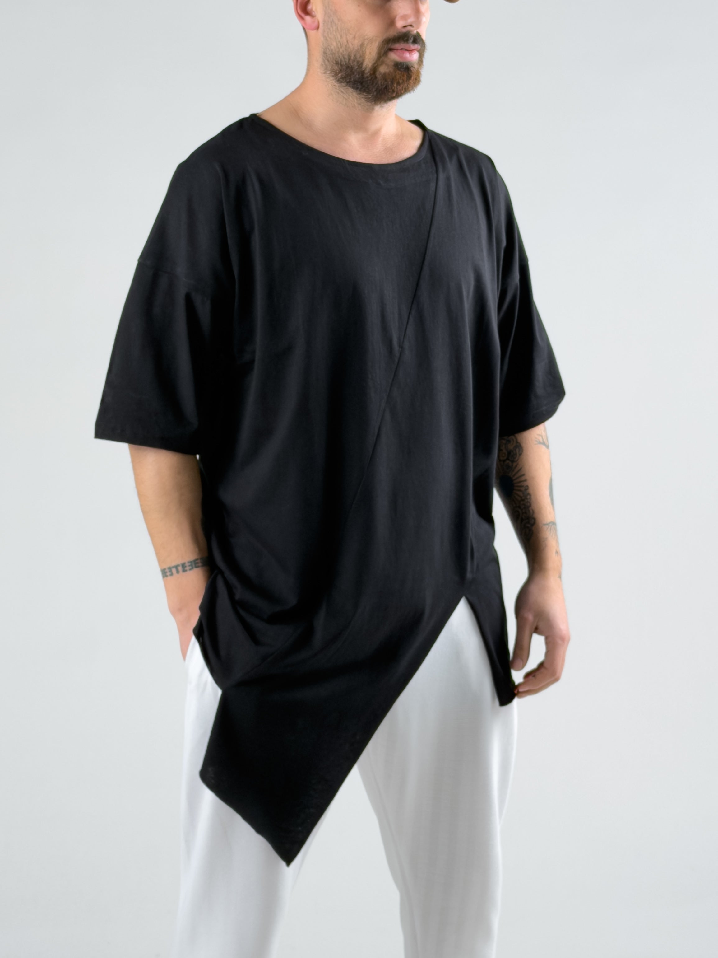 Asimetrik Siyah Erkek T-Shirt COC2994