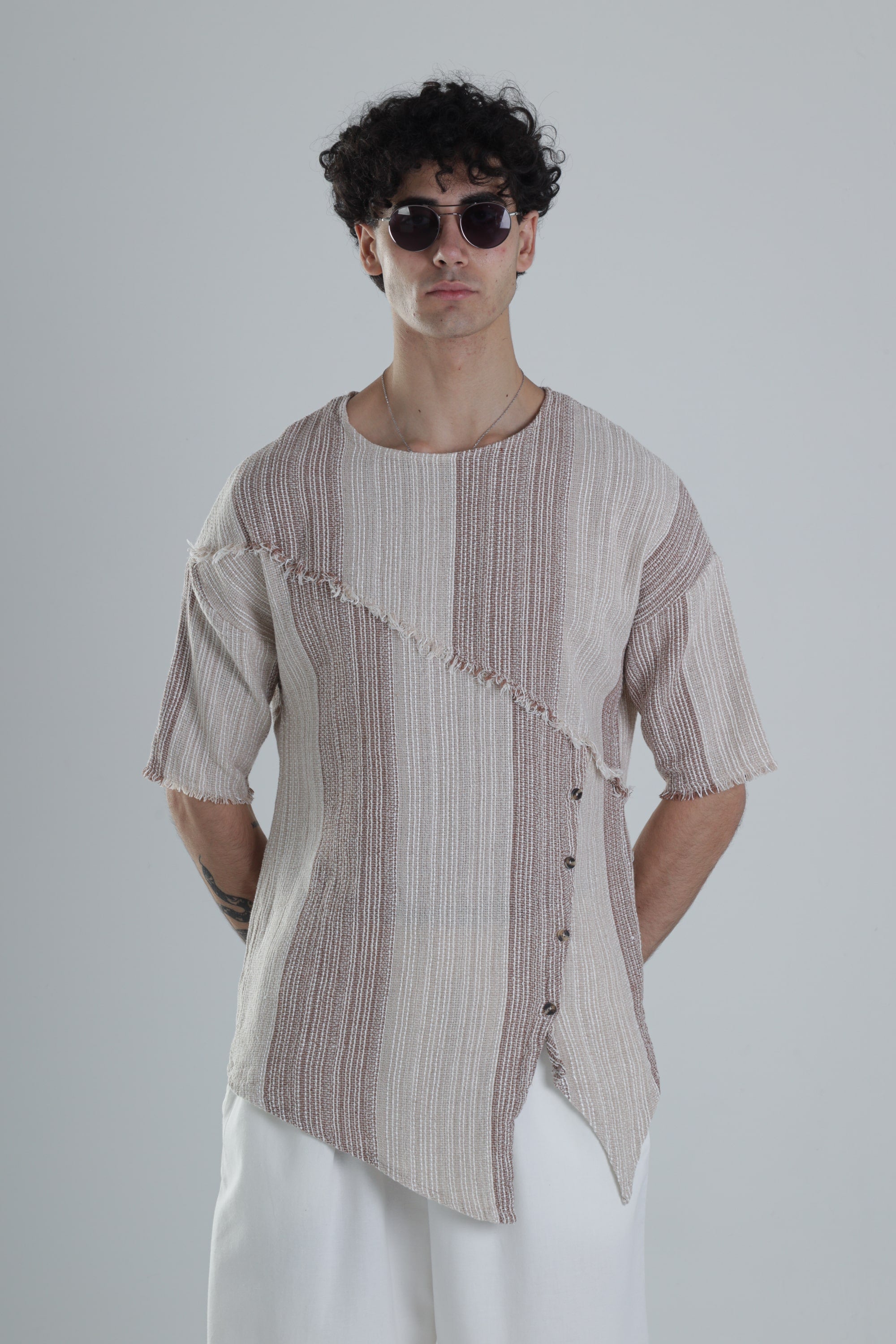 Asimetrik Tasarım Kahve T-Shirt COC1383