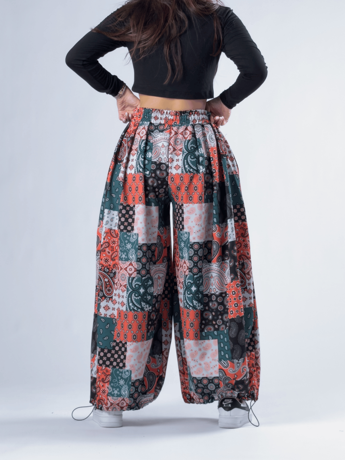 Bandana Paça Ayarlamalı Süper Oversize Kadın Pantolon COC3368