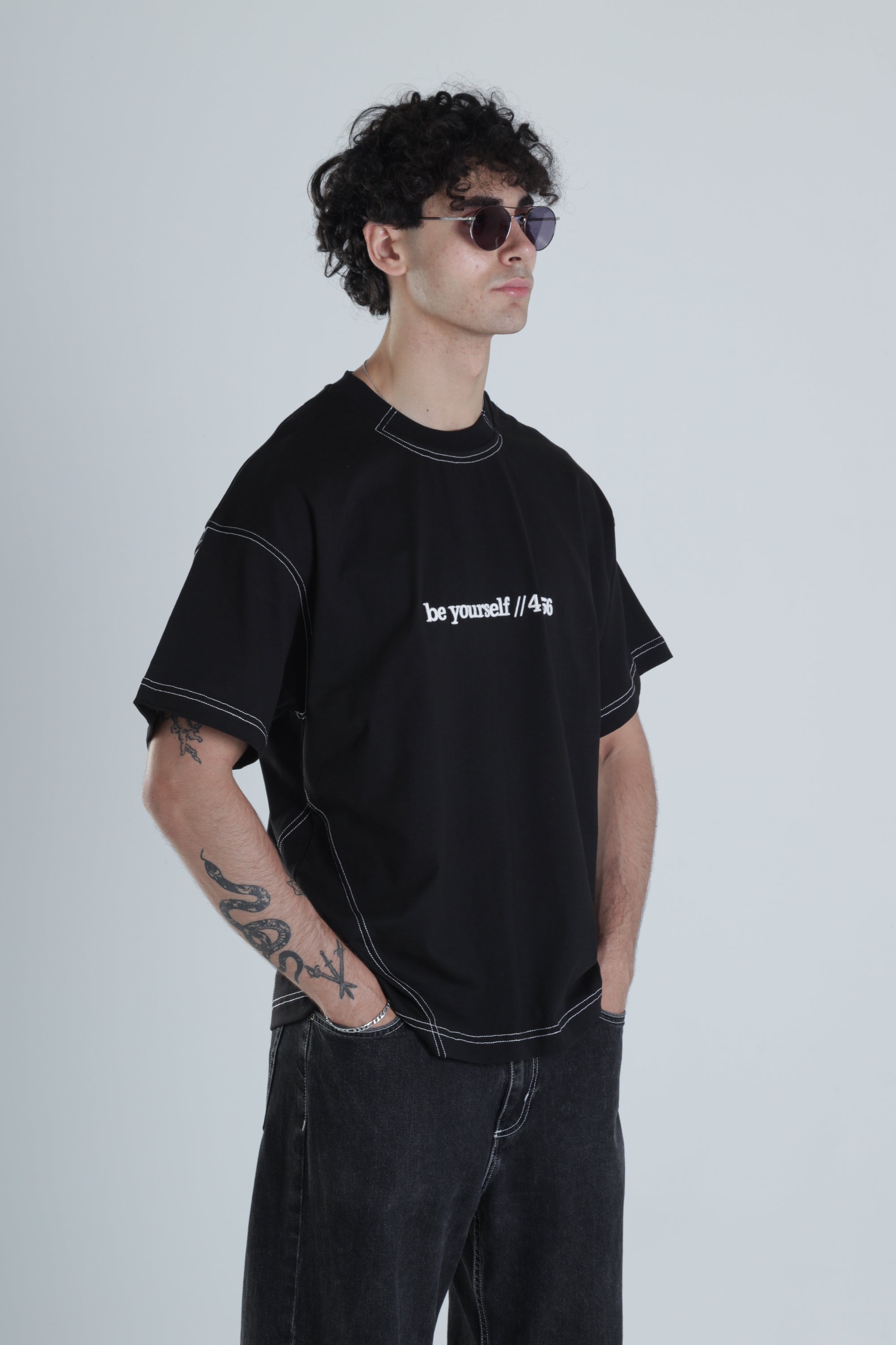 Be Yourself Siyah Oversize Tasarım T-Shirt COC1385