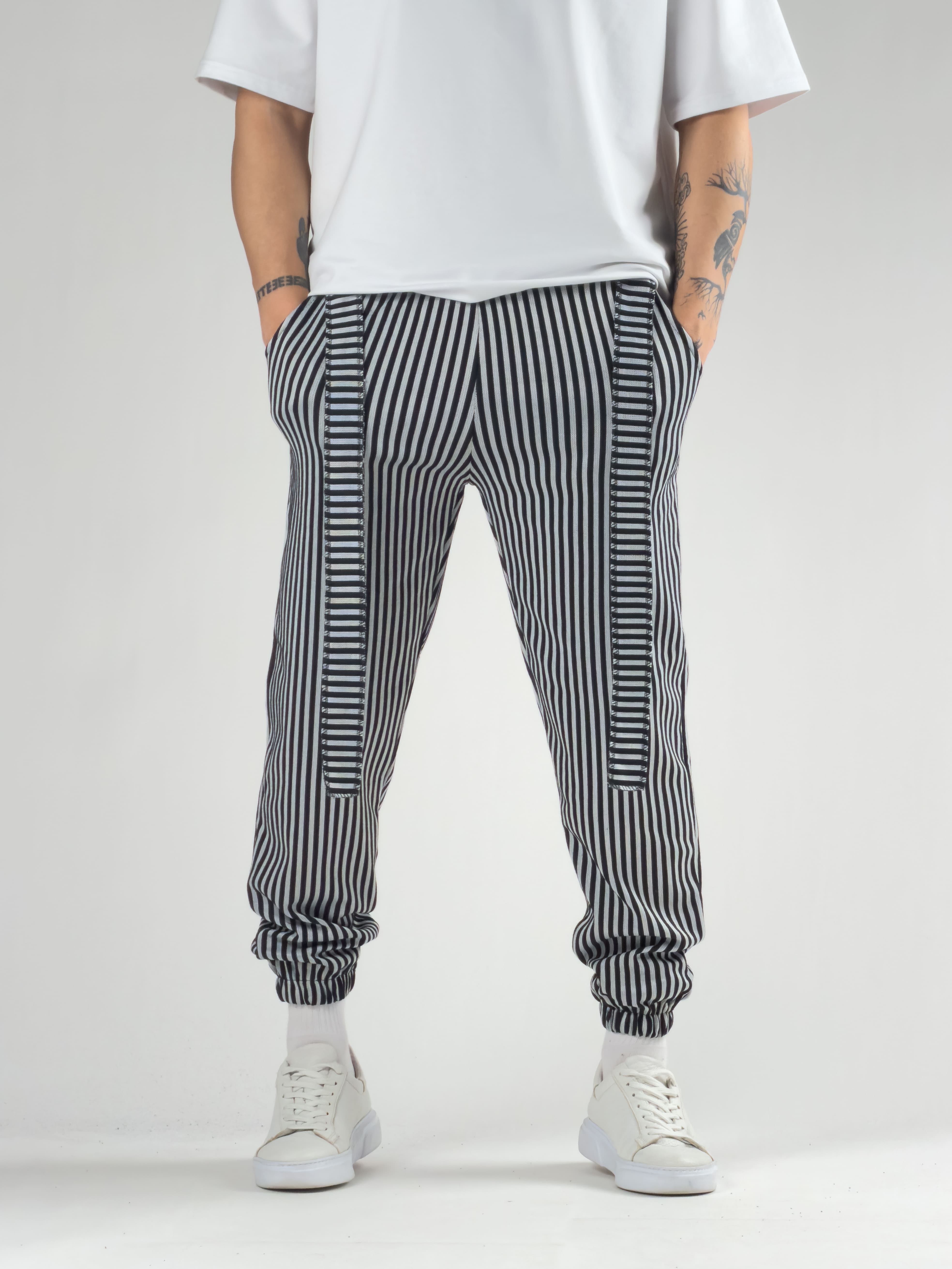 Çizgi Desenli Kemer Detaylı Jogger Pantolon COC2784