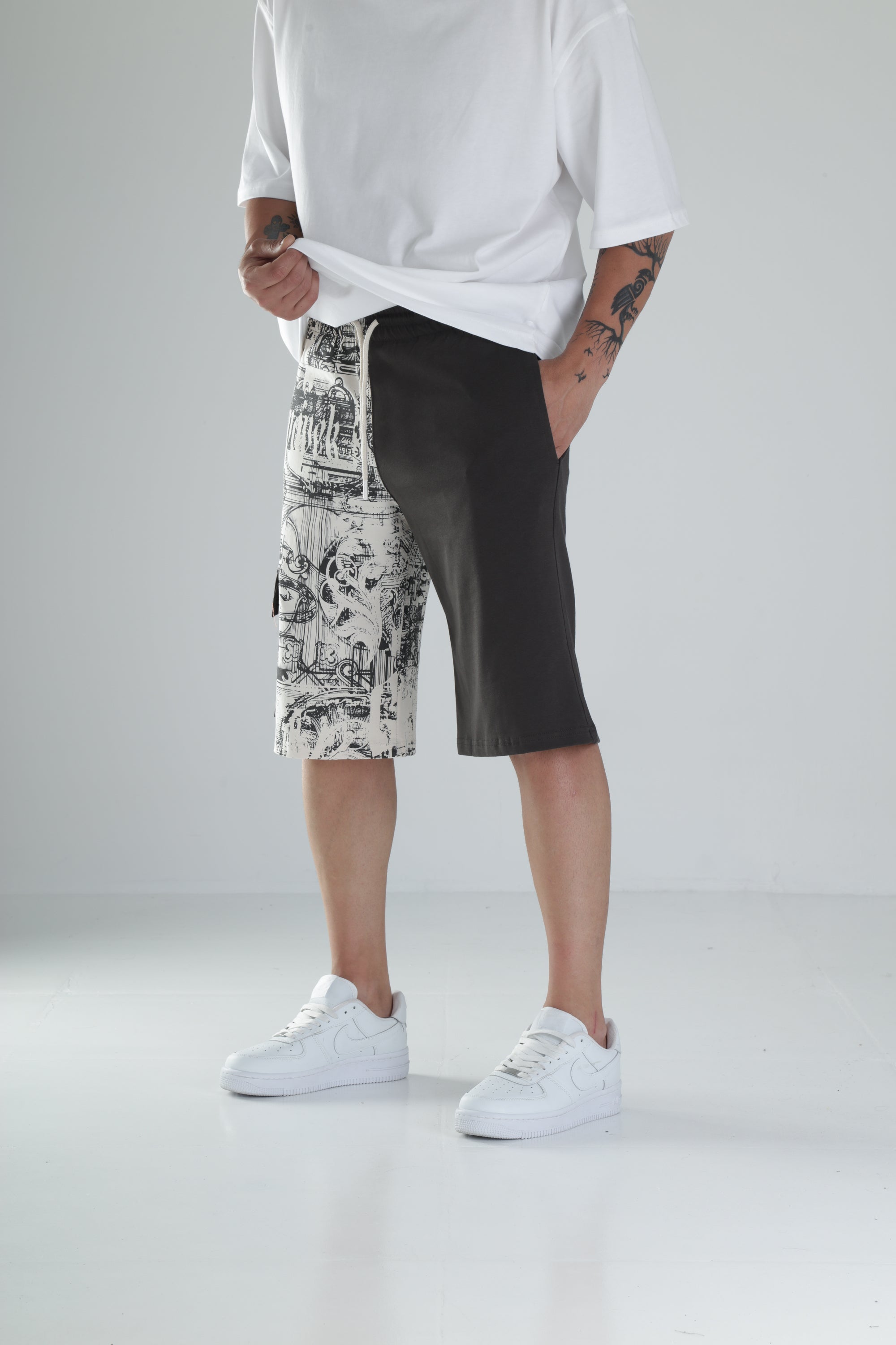 Desenli Tasarım Haki Şort COC1489