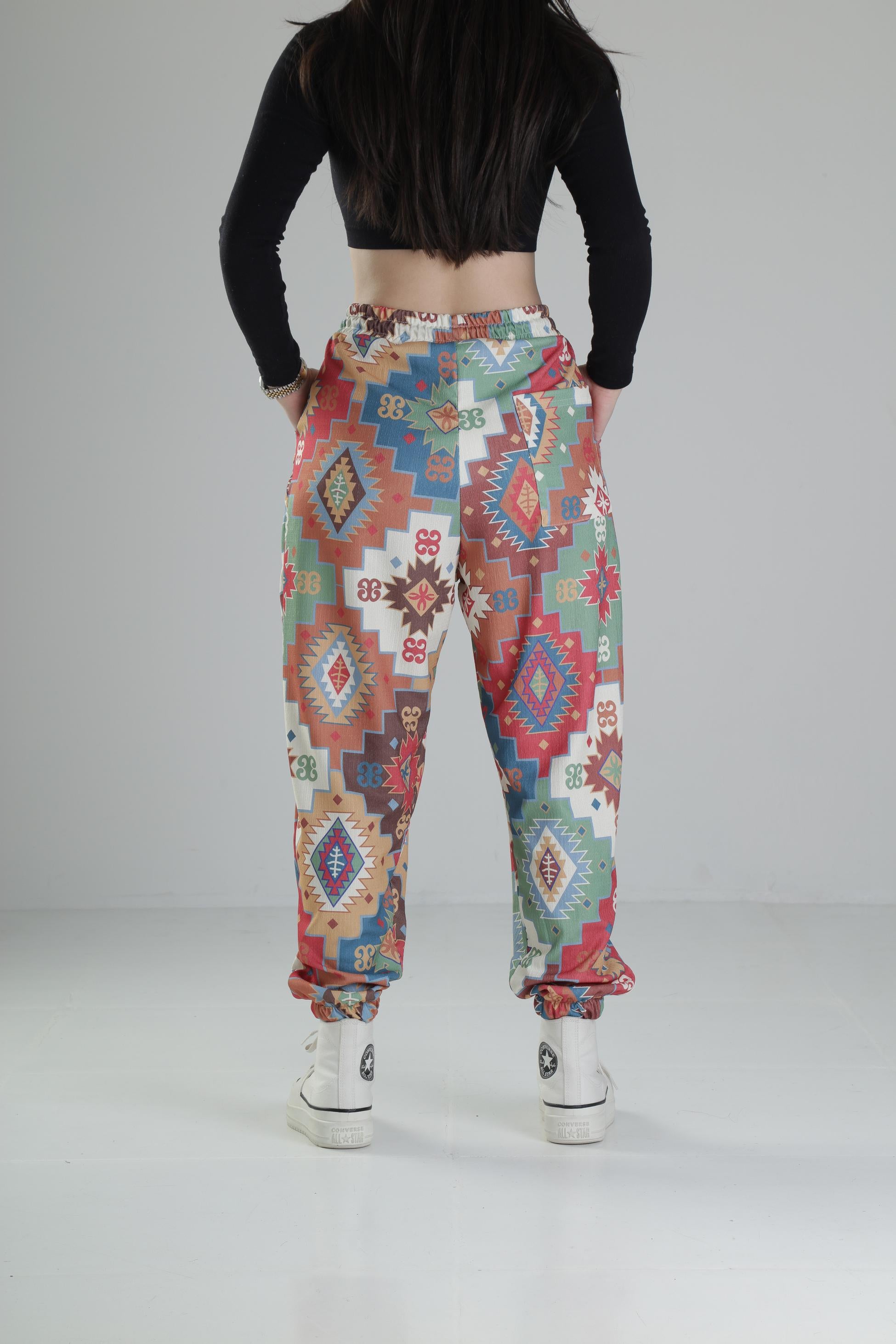 Etnik Desenli Pileli Jogger COC2243