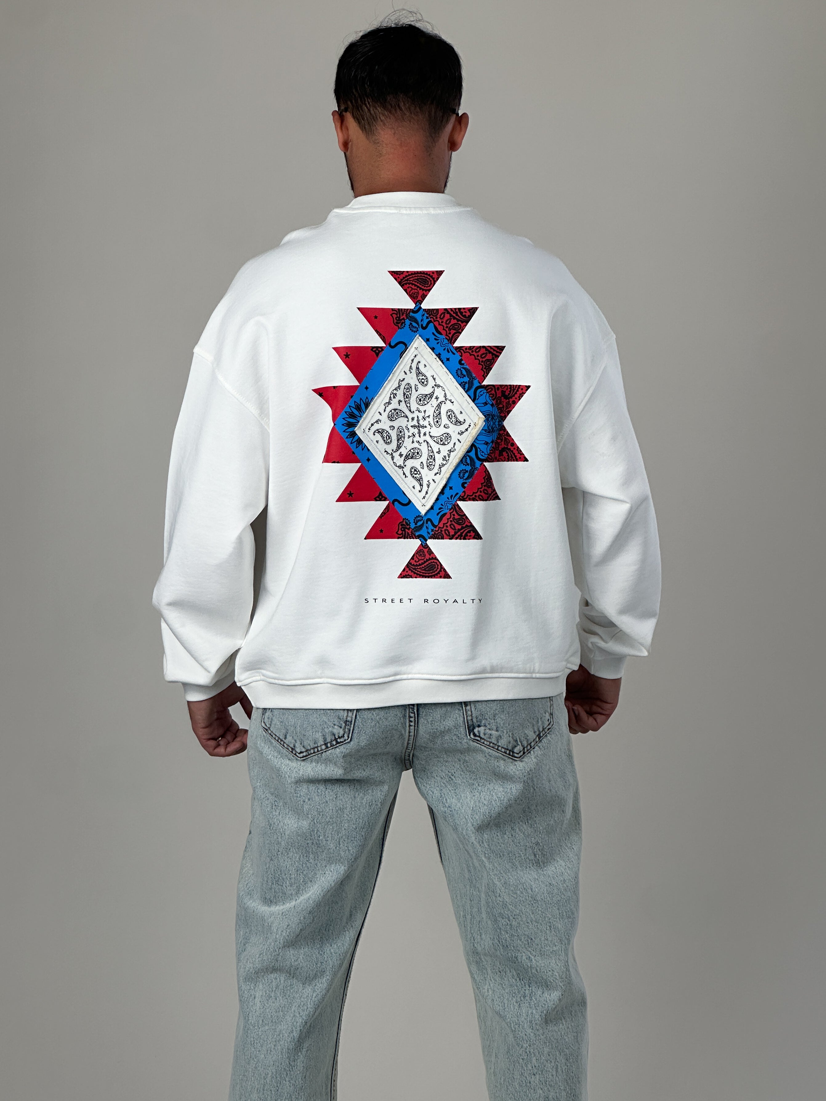 Etnik Desenli Tasarım Erkek Beyaz Sweatshirt COC1030