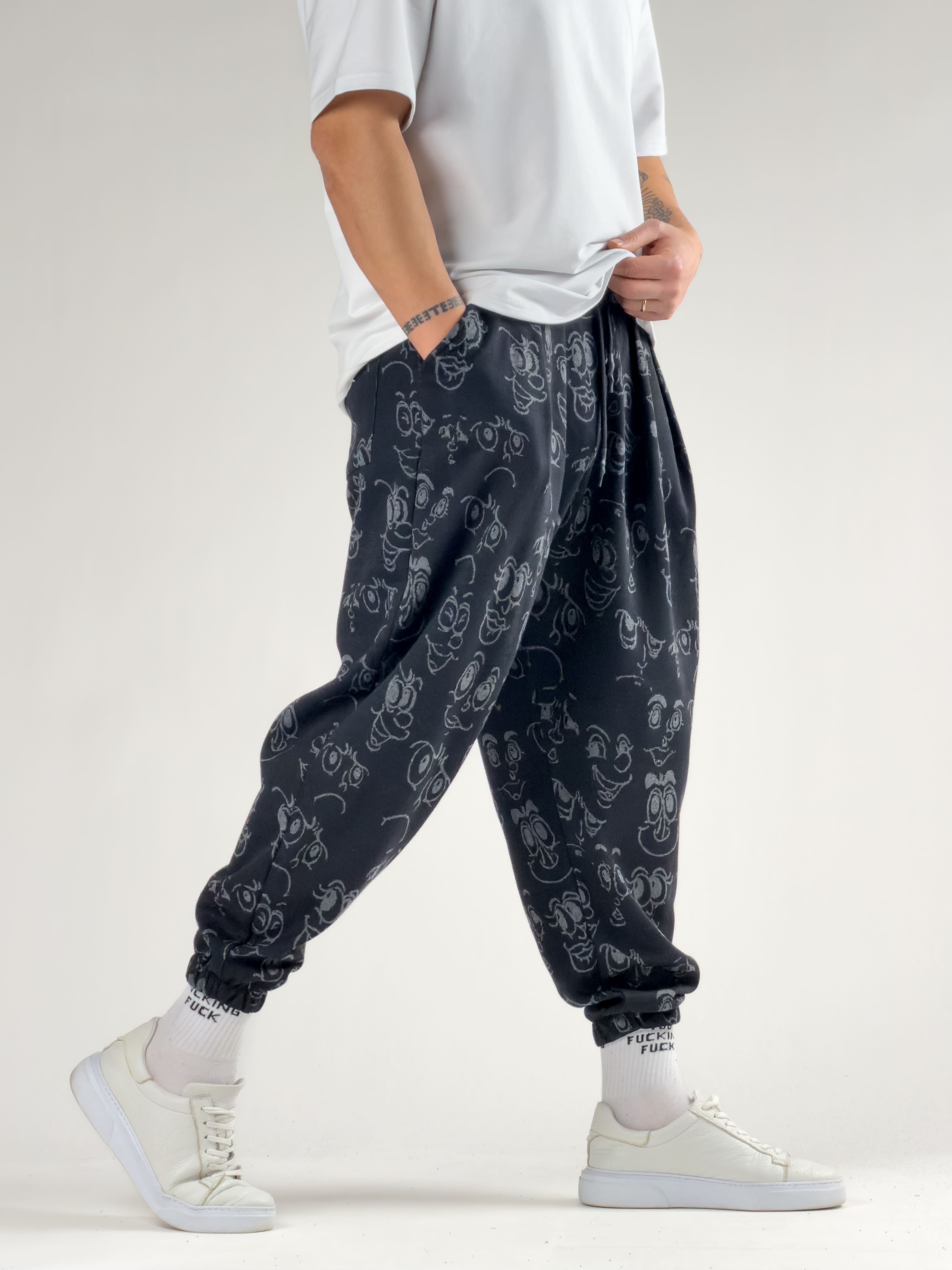 Face Desenli Siyah Pileli Erkek Jogger Pantolon COC2778