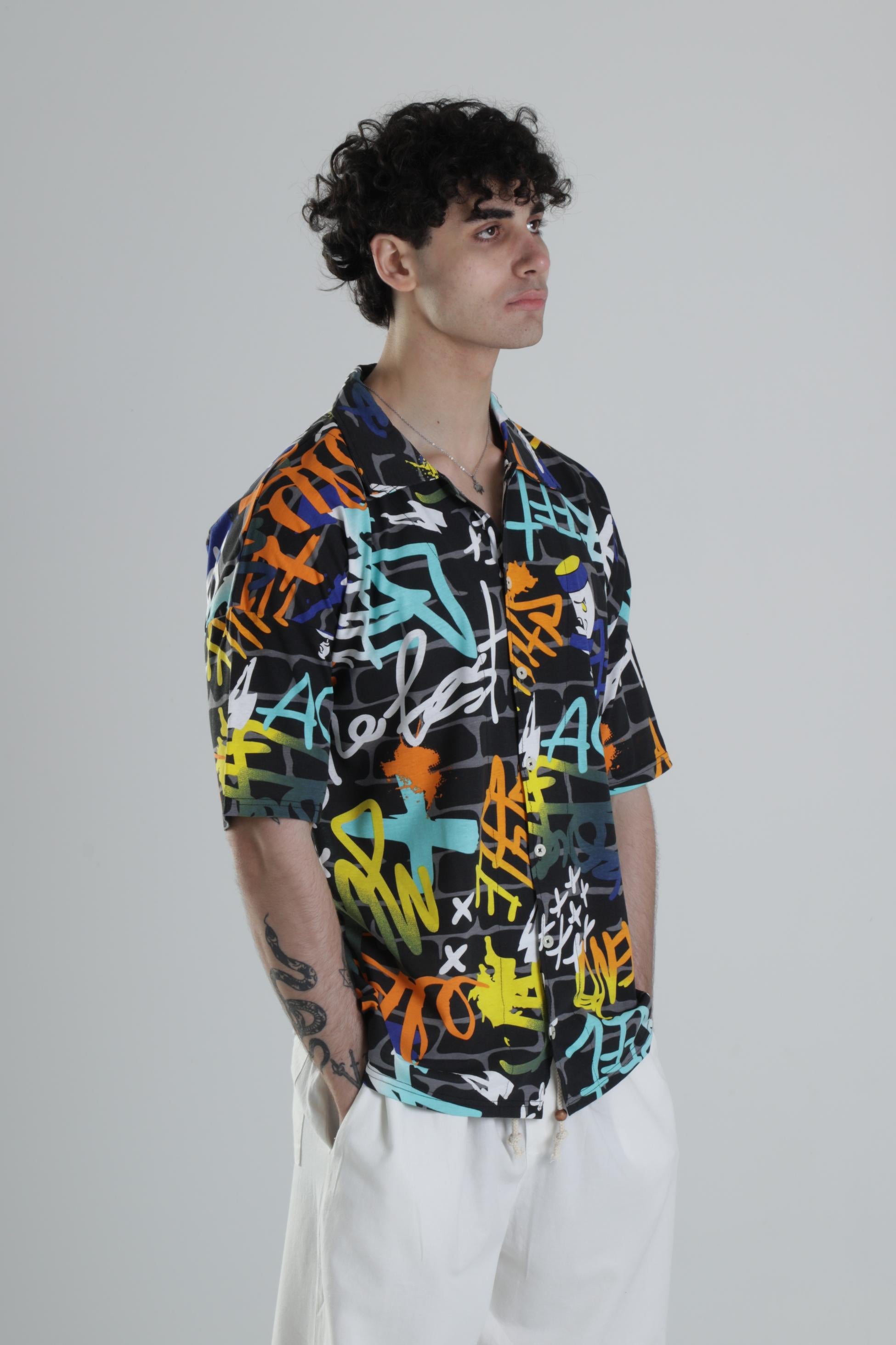 Grafiti Desenli Gömlek COC2109