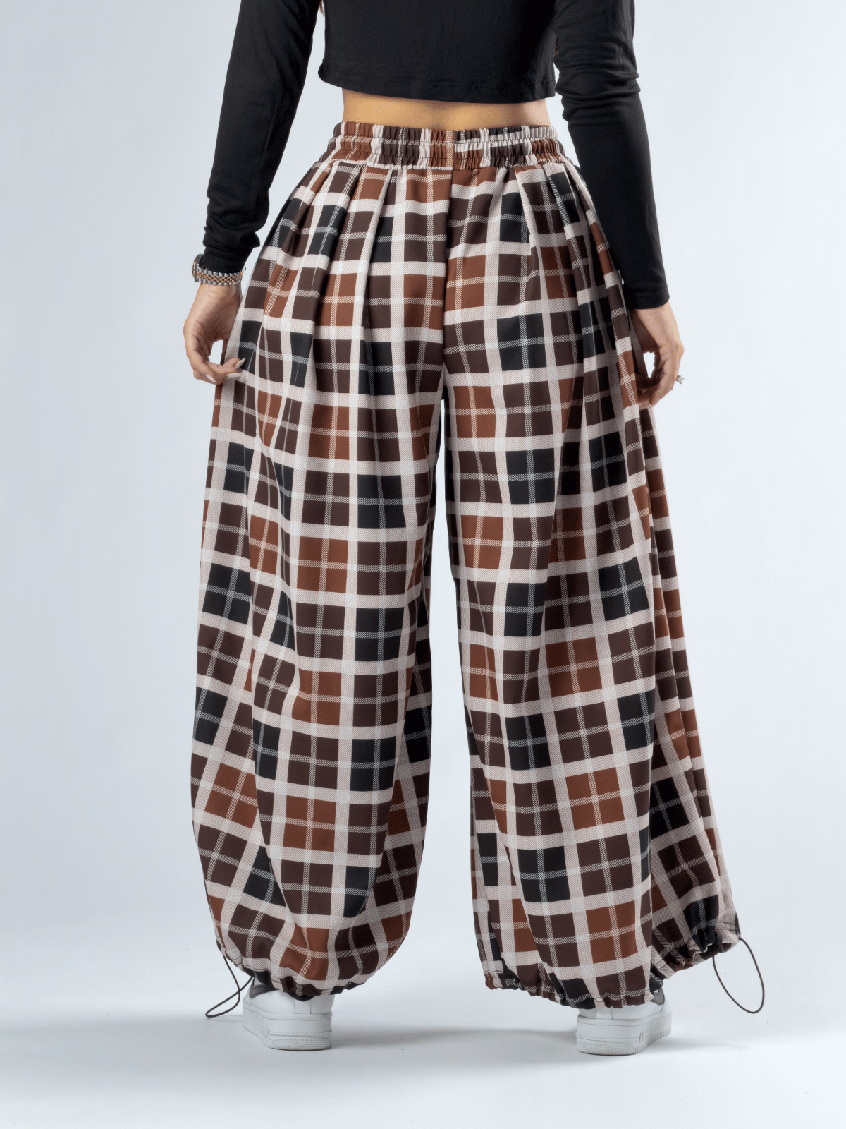 İri Ekose Paça Ayarlamalı Süper Oversize Kadın Pantolon COC3369
