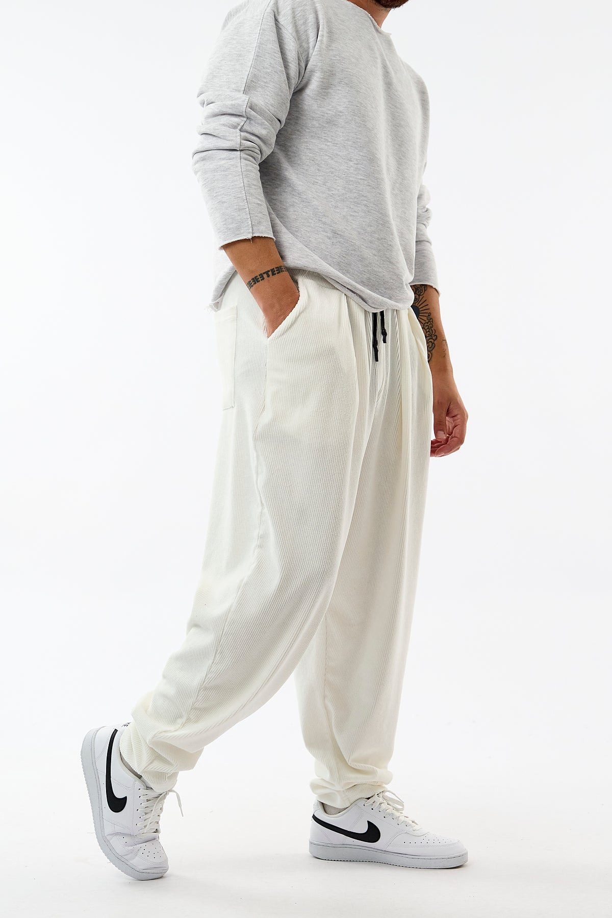 Kadife Pileli Beyaz Jogger Erkek Pantolon COC3628