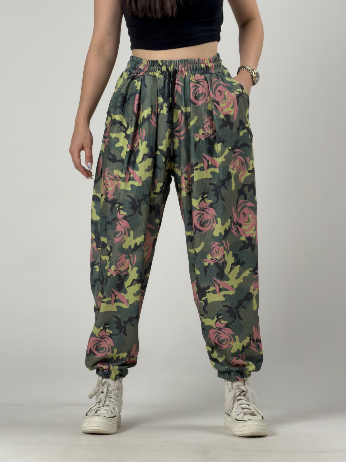 Kamuflaj Desenli Kadın Jogger Pantolon COC3255