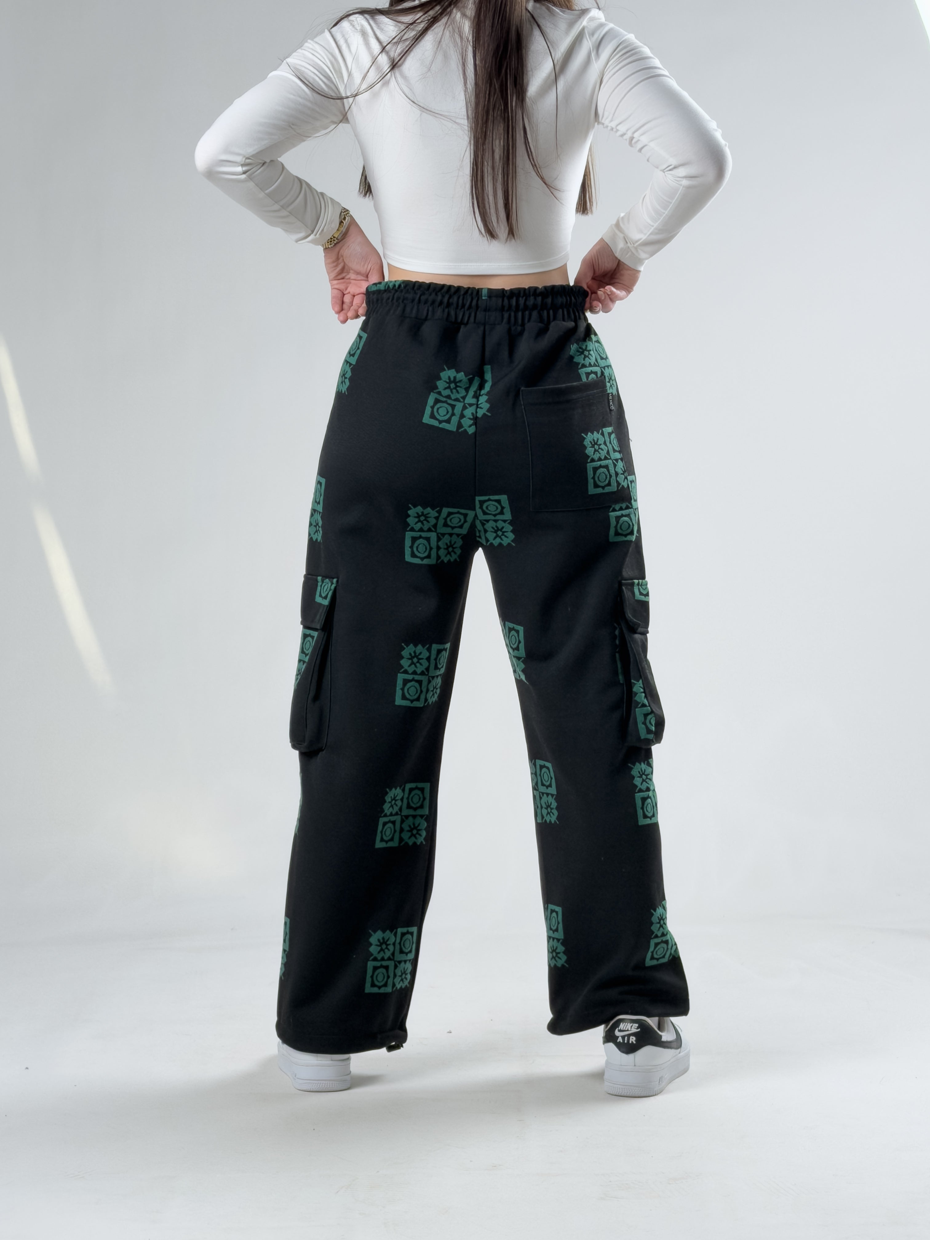 Kargo Cepli Etnik Desenli Kadın Baggy Pantolon COCK0025