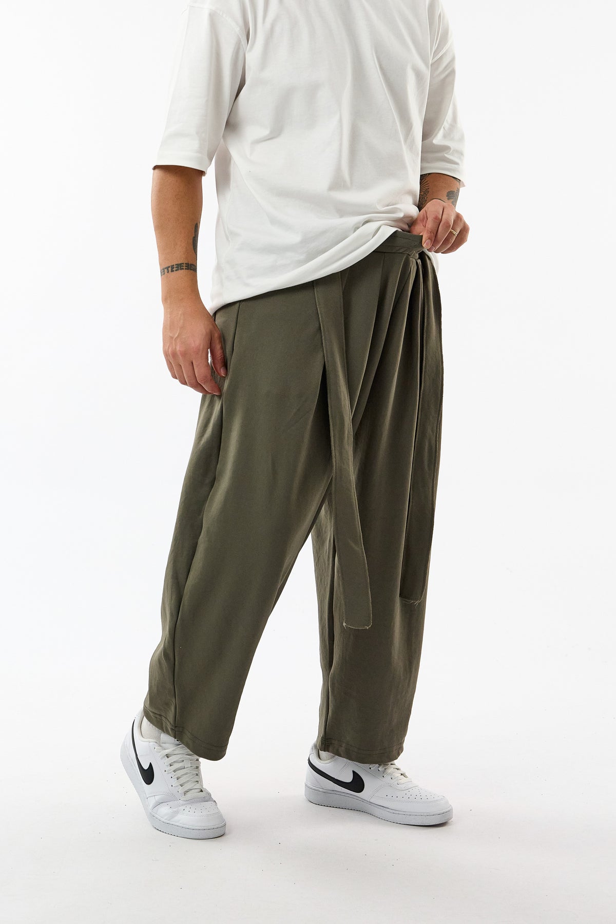Kemerli Pileli Bel Lastikli Haki Jogger Erkek Pantolon COC3684
