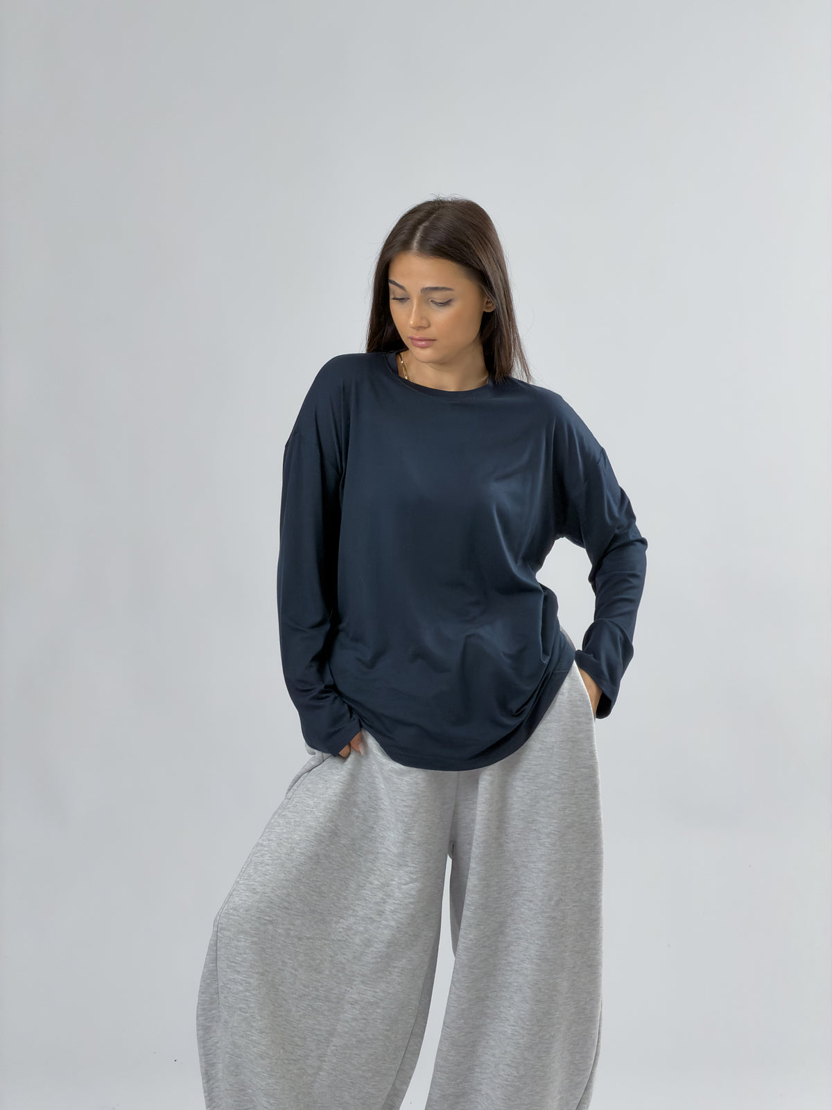 Lacivert Bisiklet Yaka Basic Kadın Sweatshirt COC3547